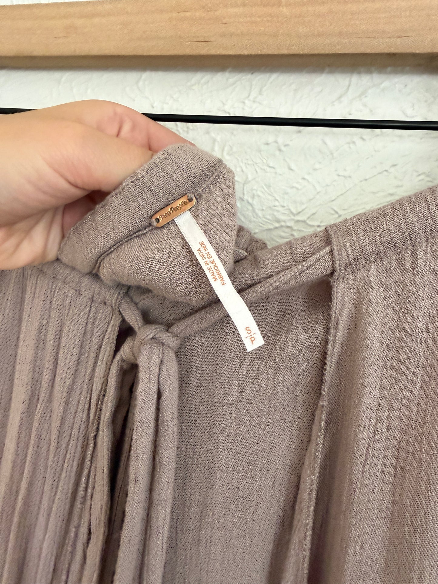Free People Mauve Tiered Seashell Skirt (S)