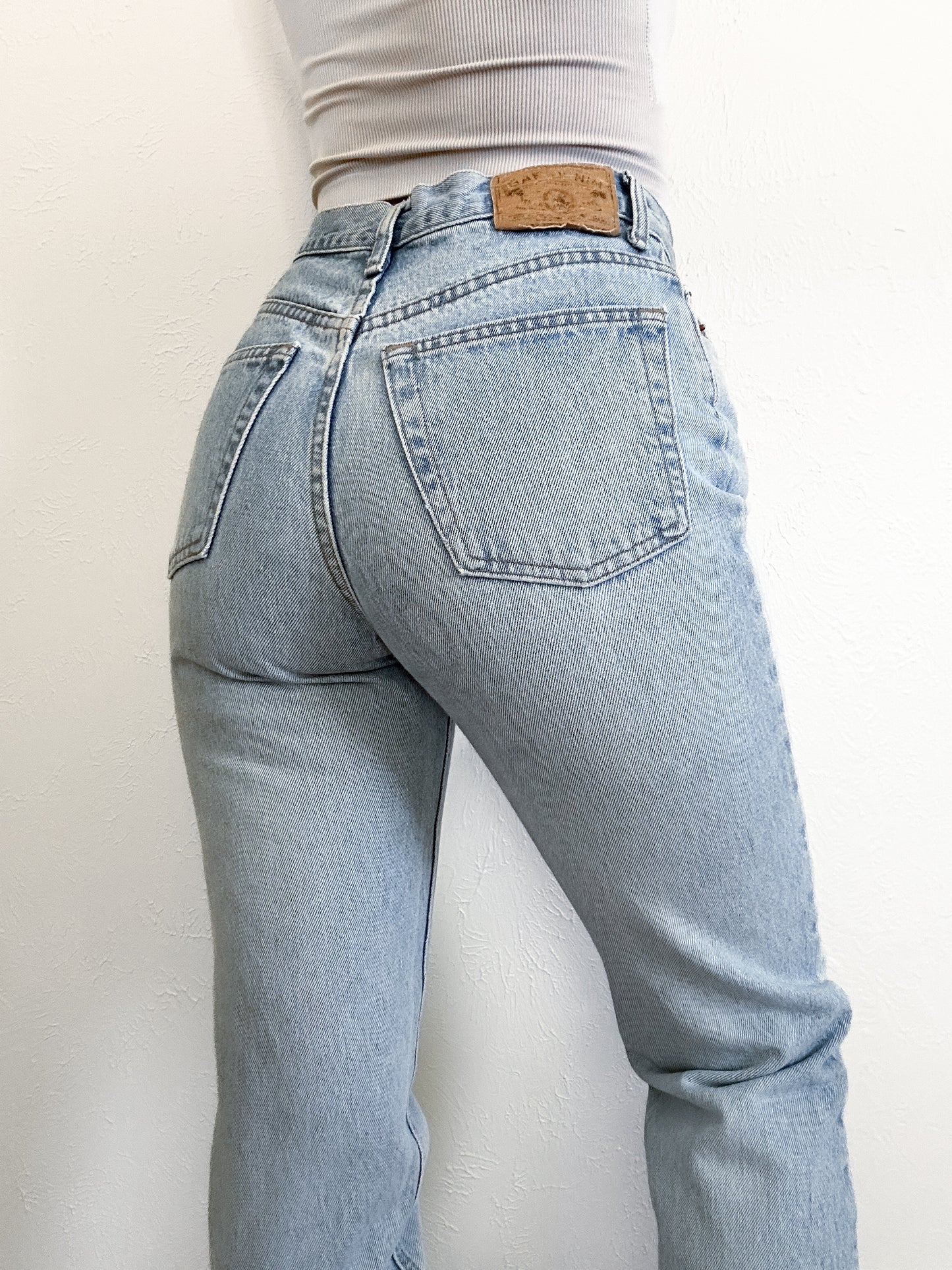 Gap Vintage Light Wash High Waisted Jeans (6)