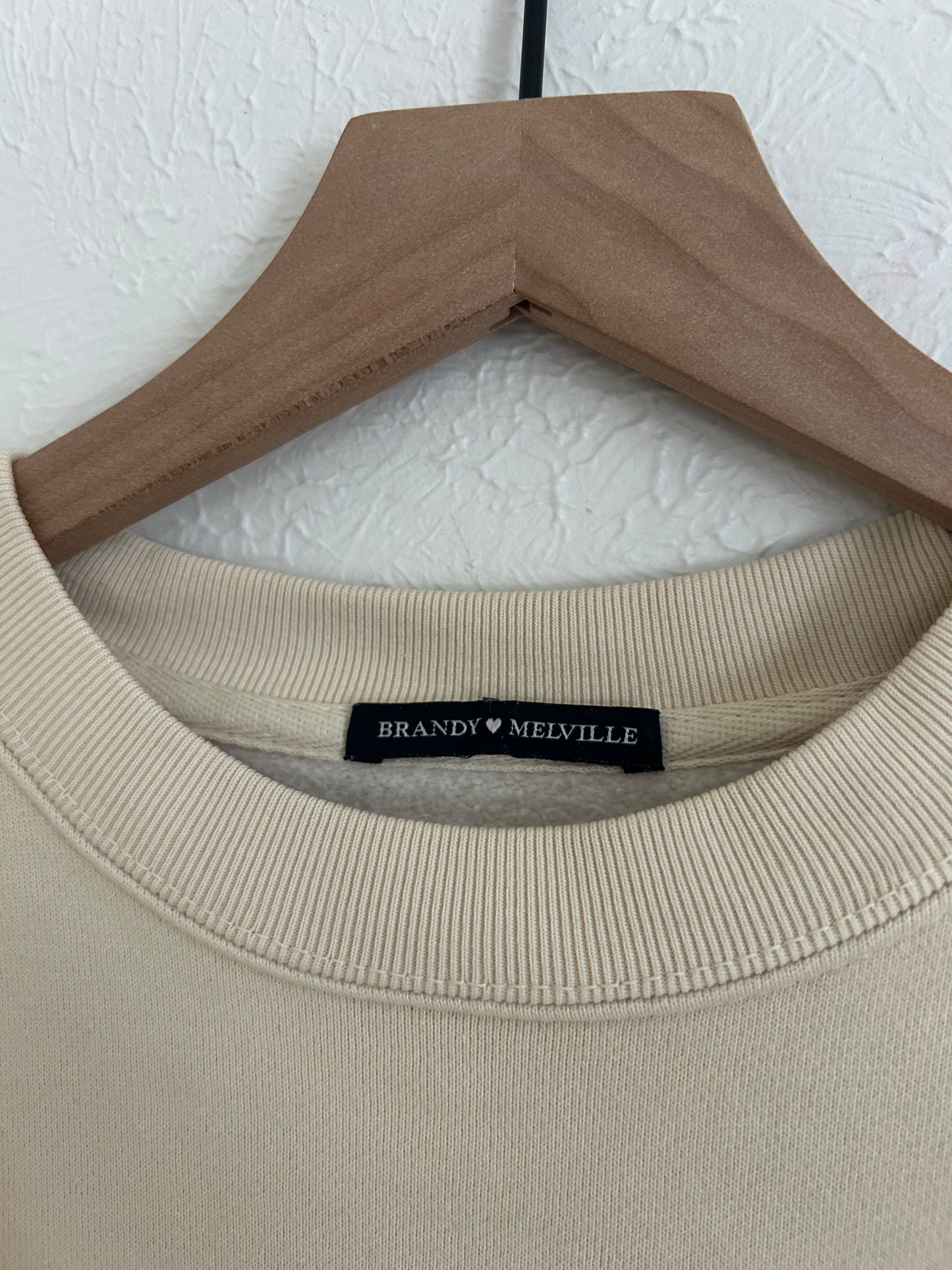 Brandy Melville Yellow Crewneck (S)
