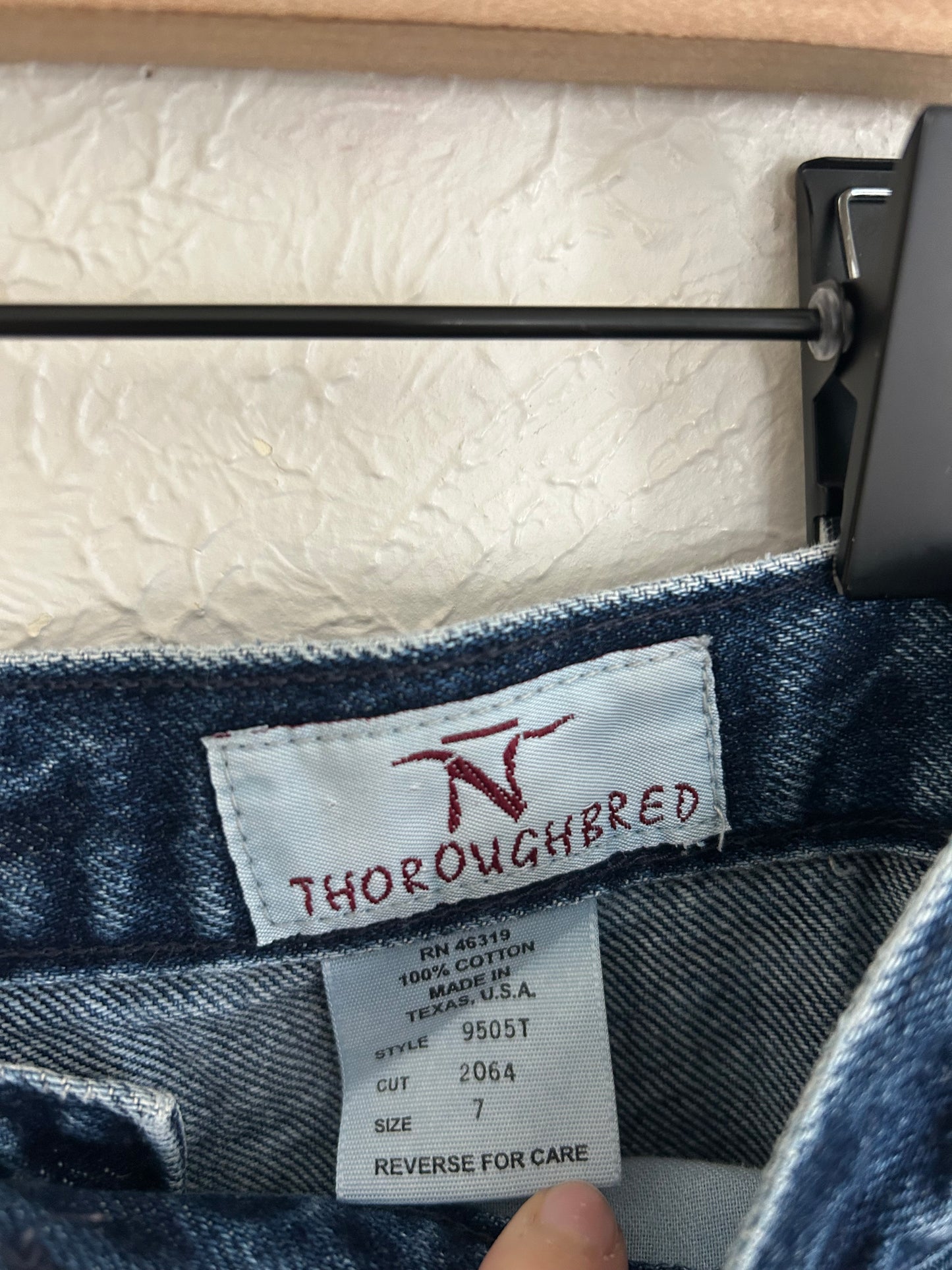 Two-Tone Thoroughbred Vintage Jeans (4)
