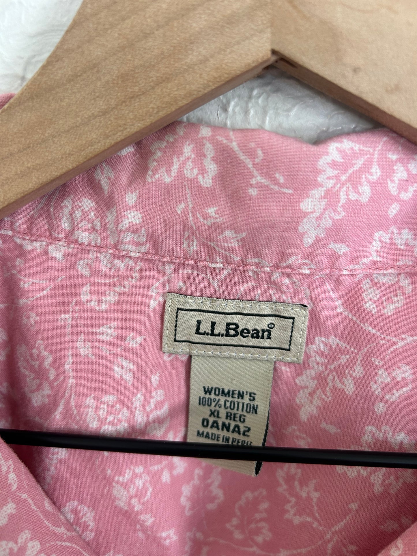 LL Bean Pink Floral Button Up (XL)