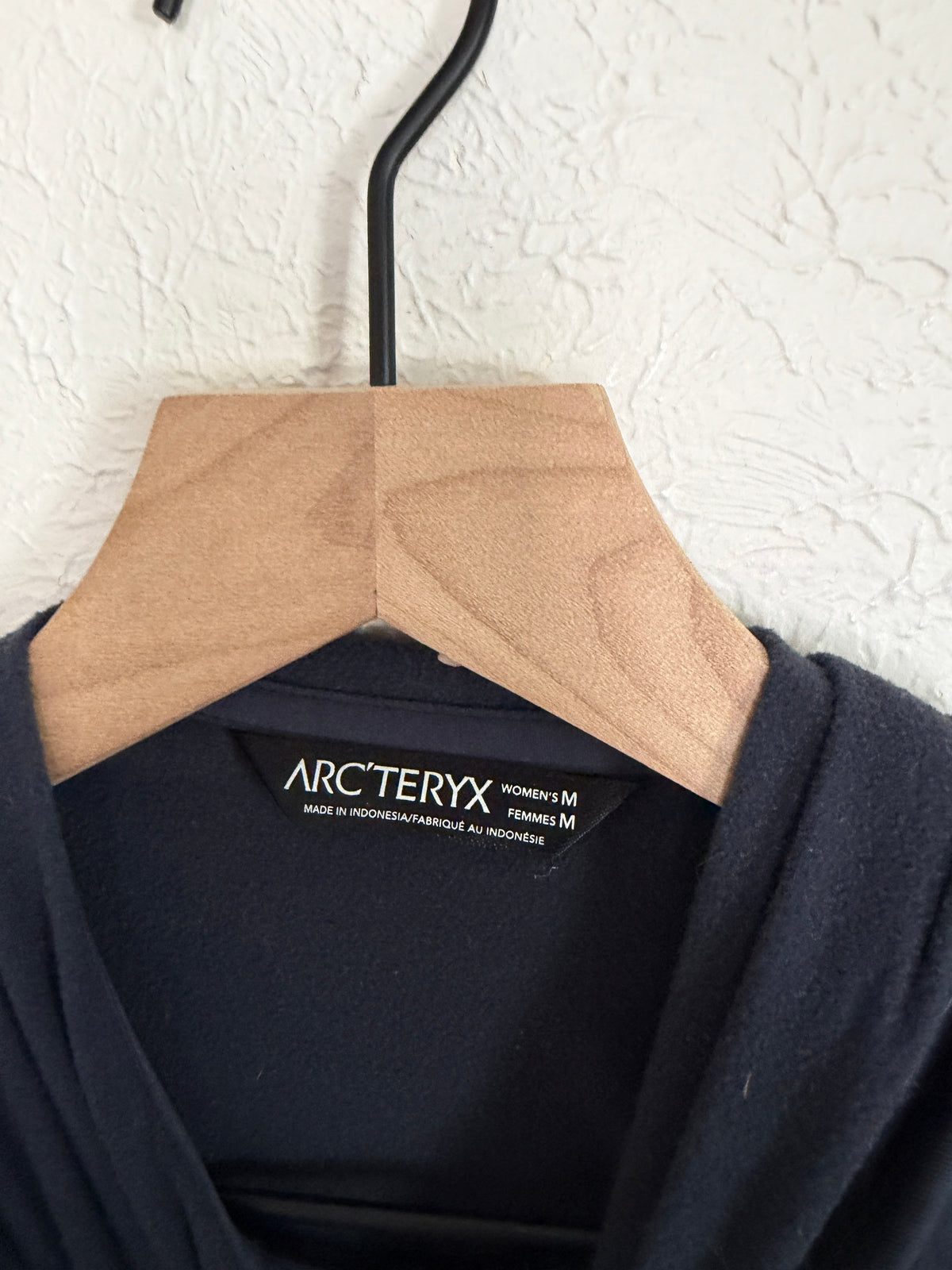 Arc’teryx Adahy Navy Zip Up Hoodie (M)