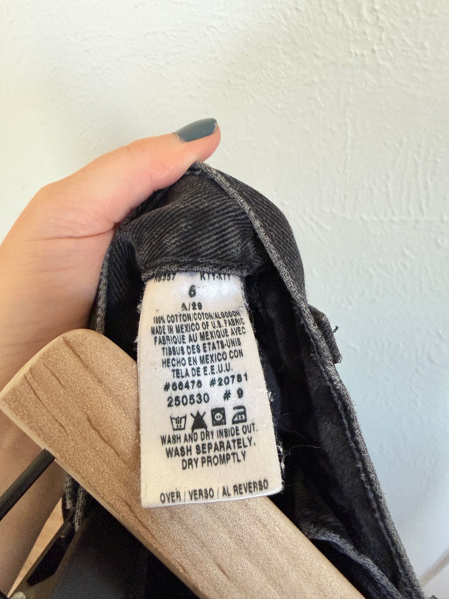 Tommy Hilfiger Black Jeans (6)