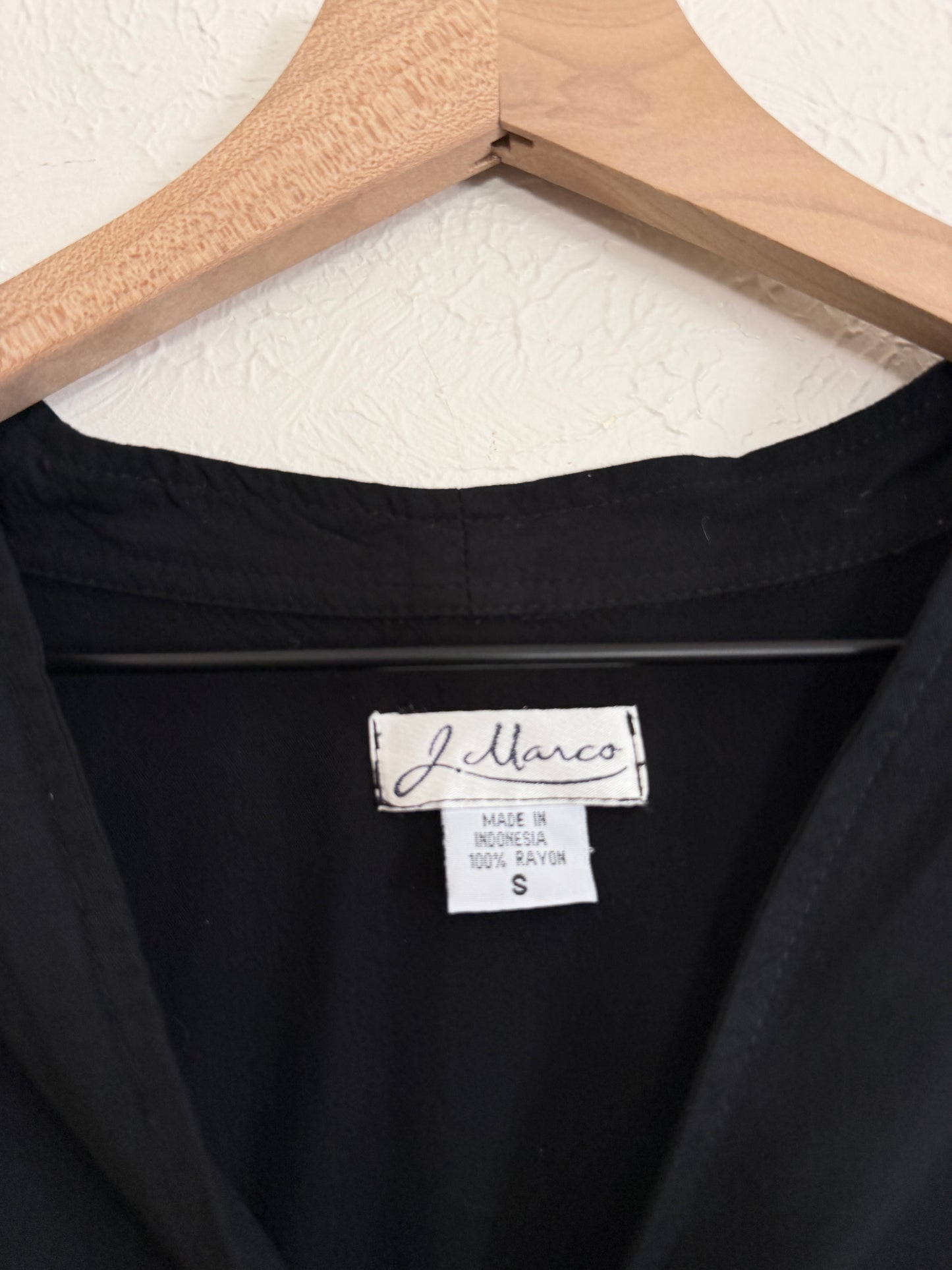 Vintage Embroidered Black Flower Top (S)