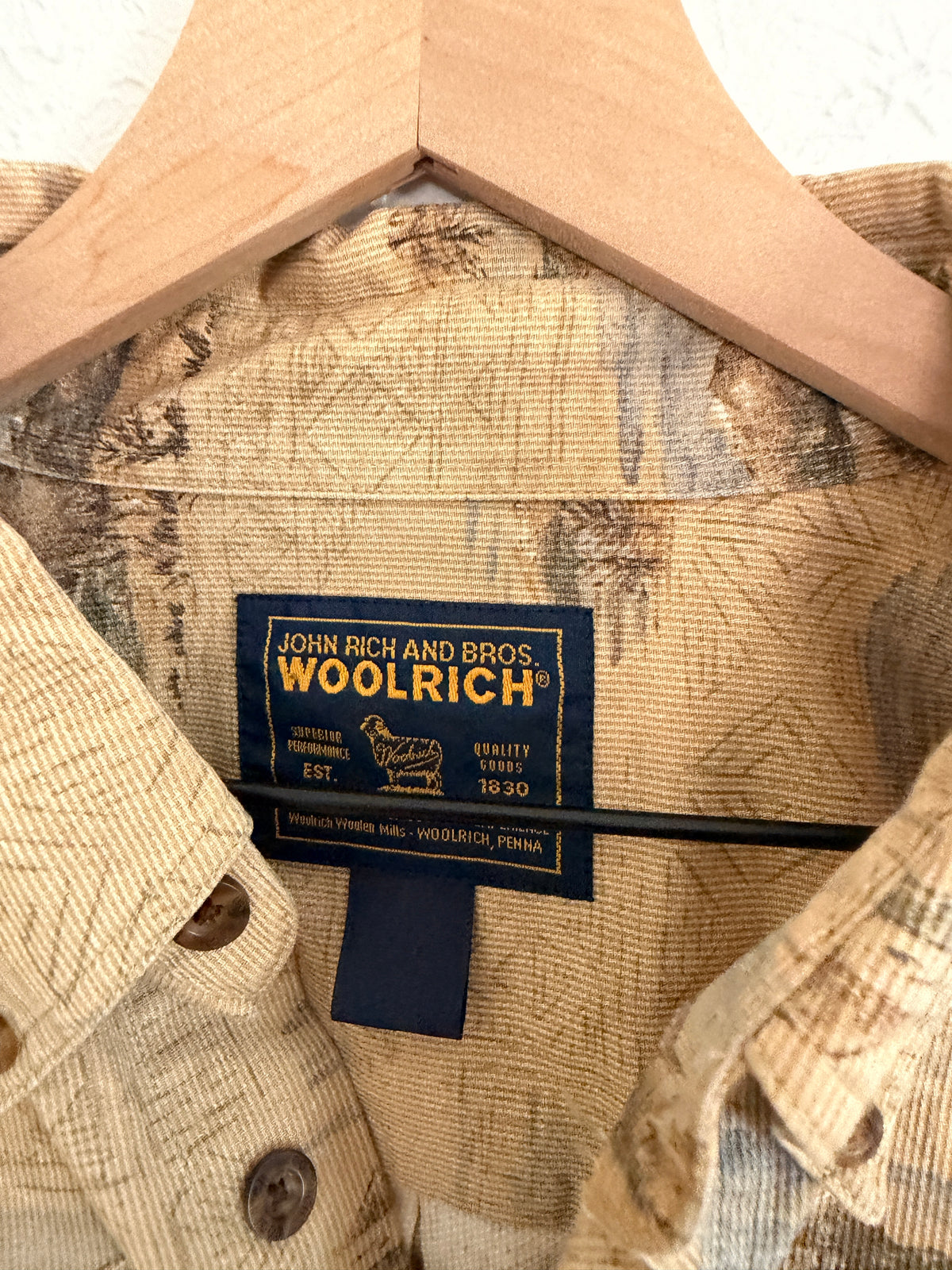 Woolrich Moose Scenic Button Up (XL)