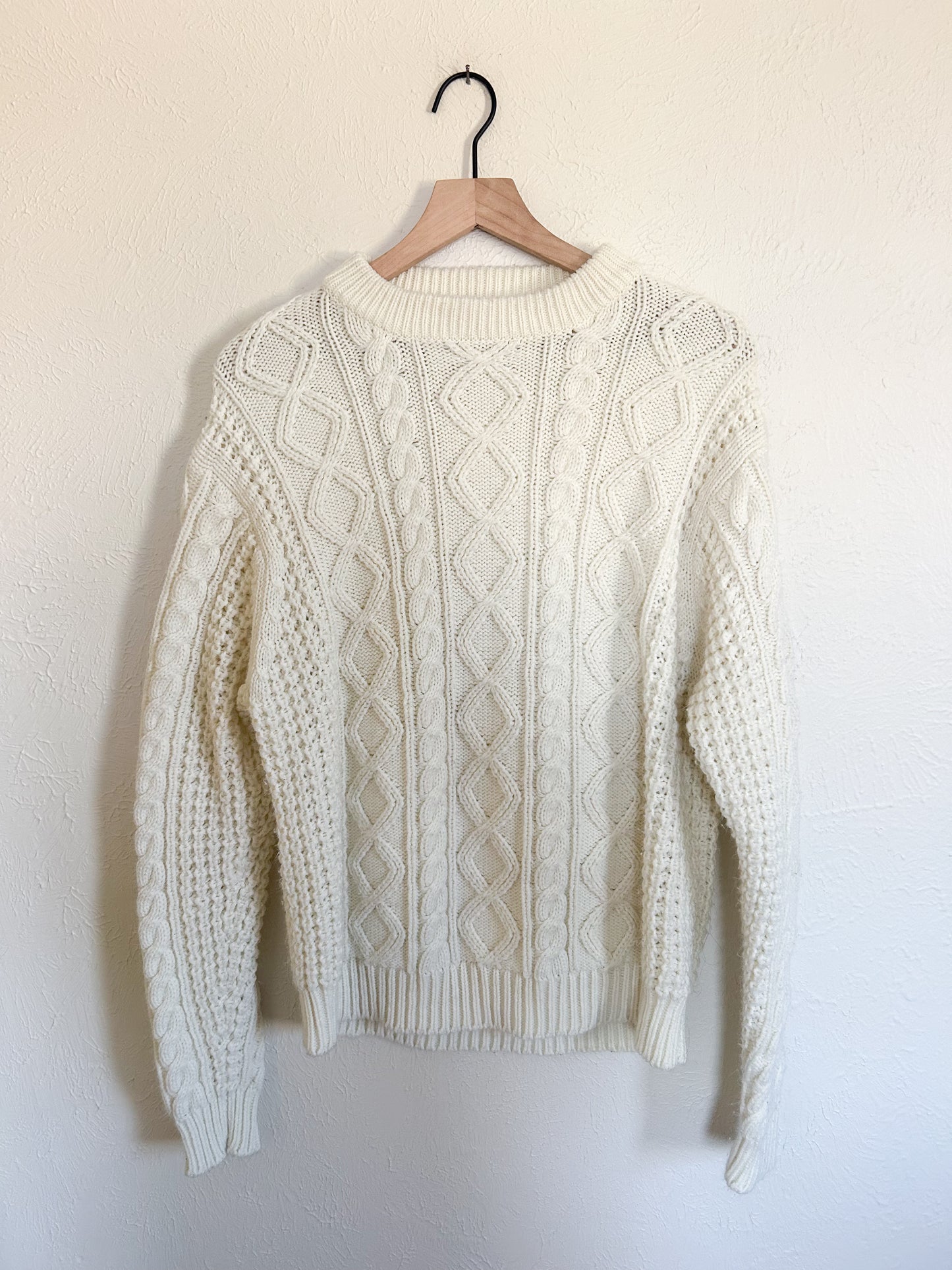 Vintage Cable Knit Sweater (L)