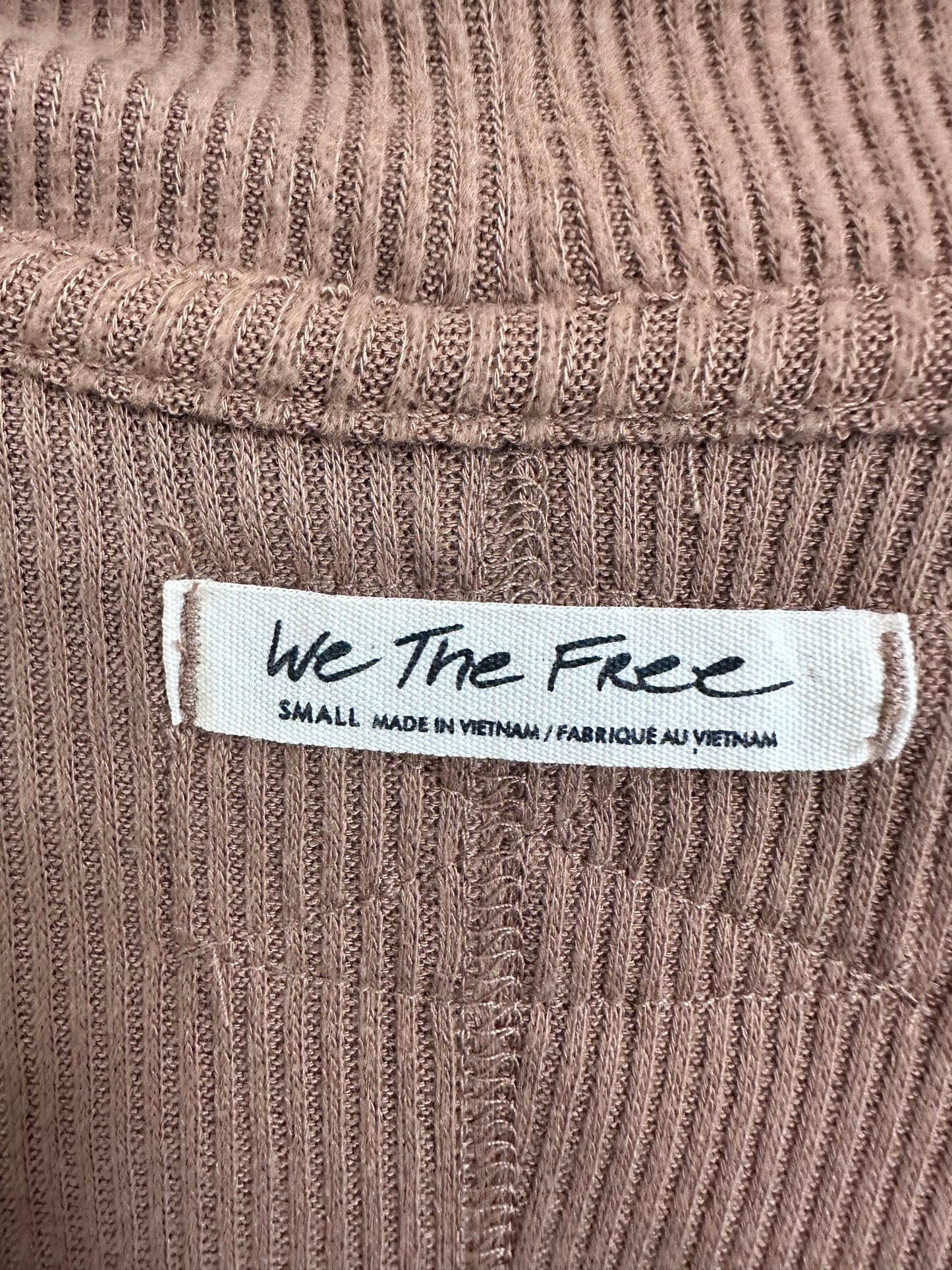 Free People Tan Cropped Long Sleeve (S)