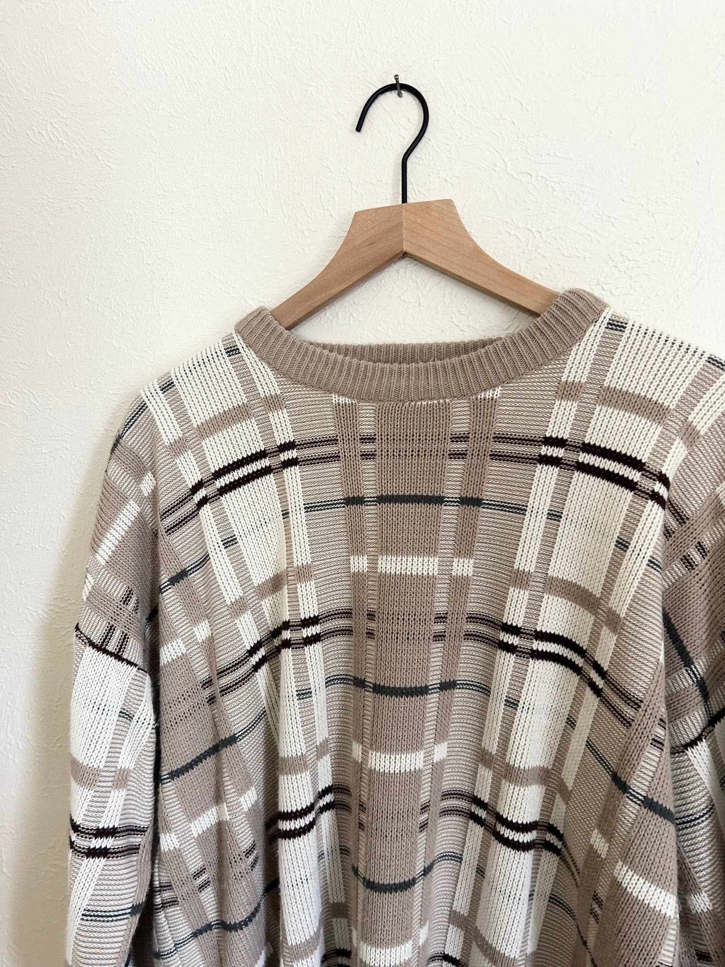 Vintage Plaid Neutral Sweater (XL)