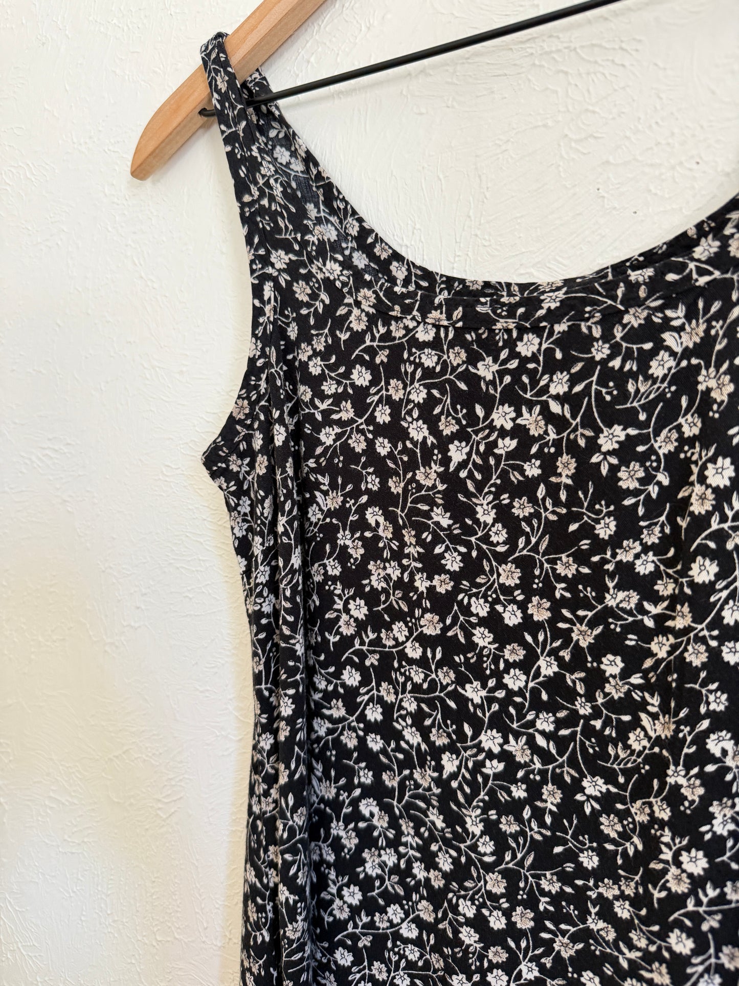 Vintage Black Floral Maxi Dress (M)