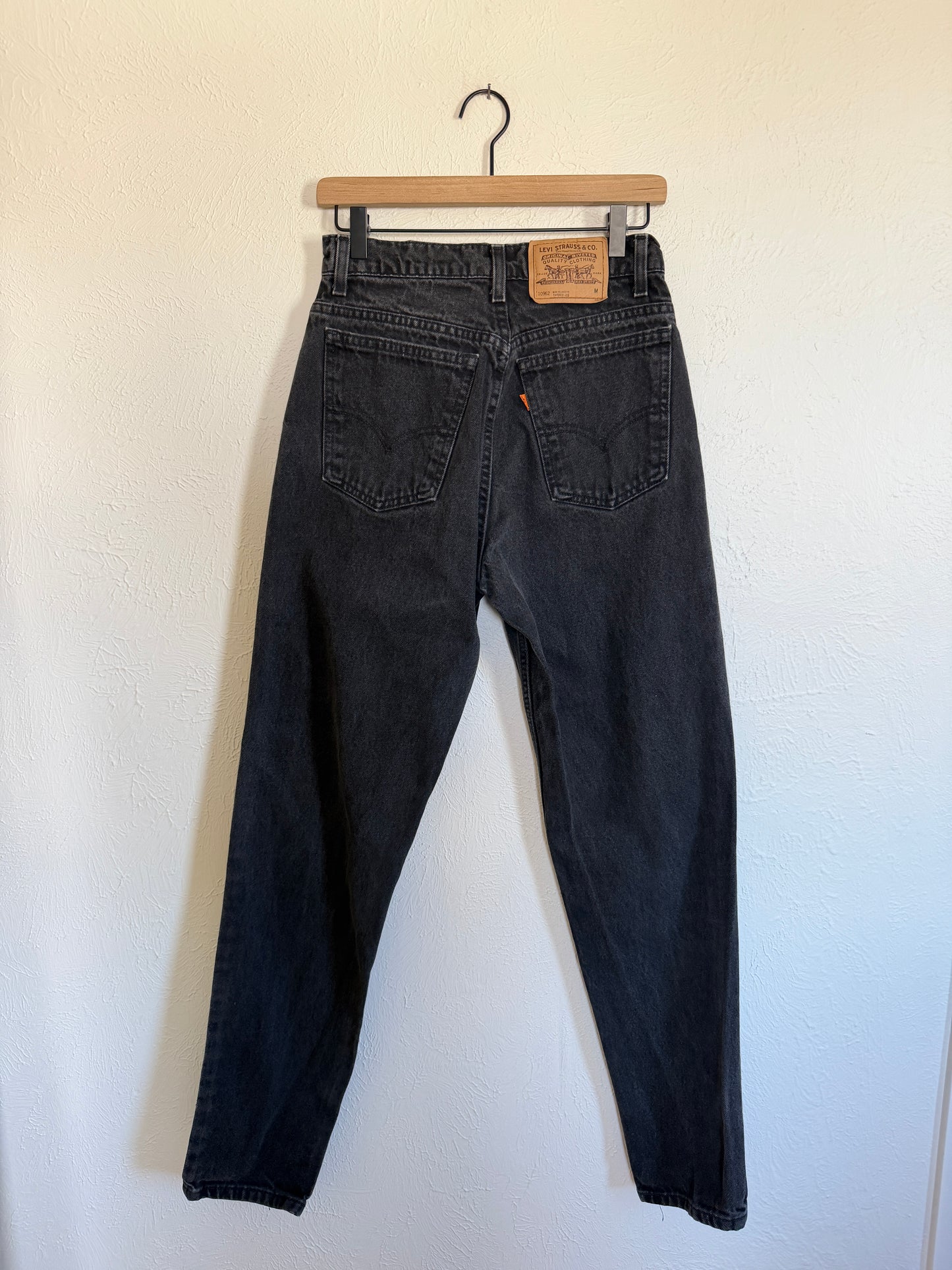 Levi’s Black 1996 Vintage Orange Tab Jeans (6)