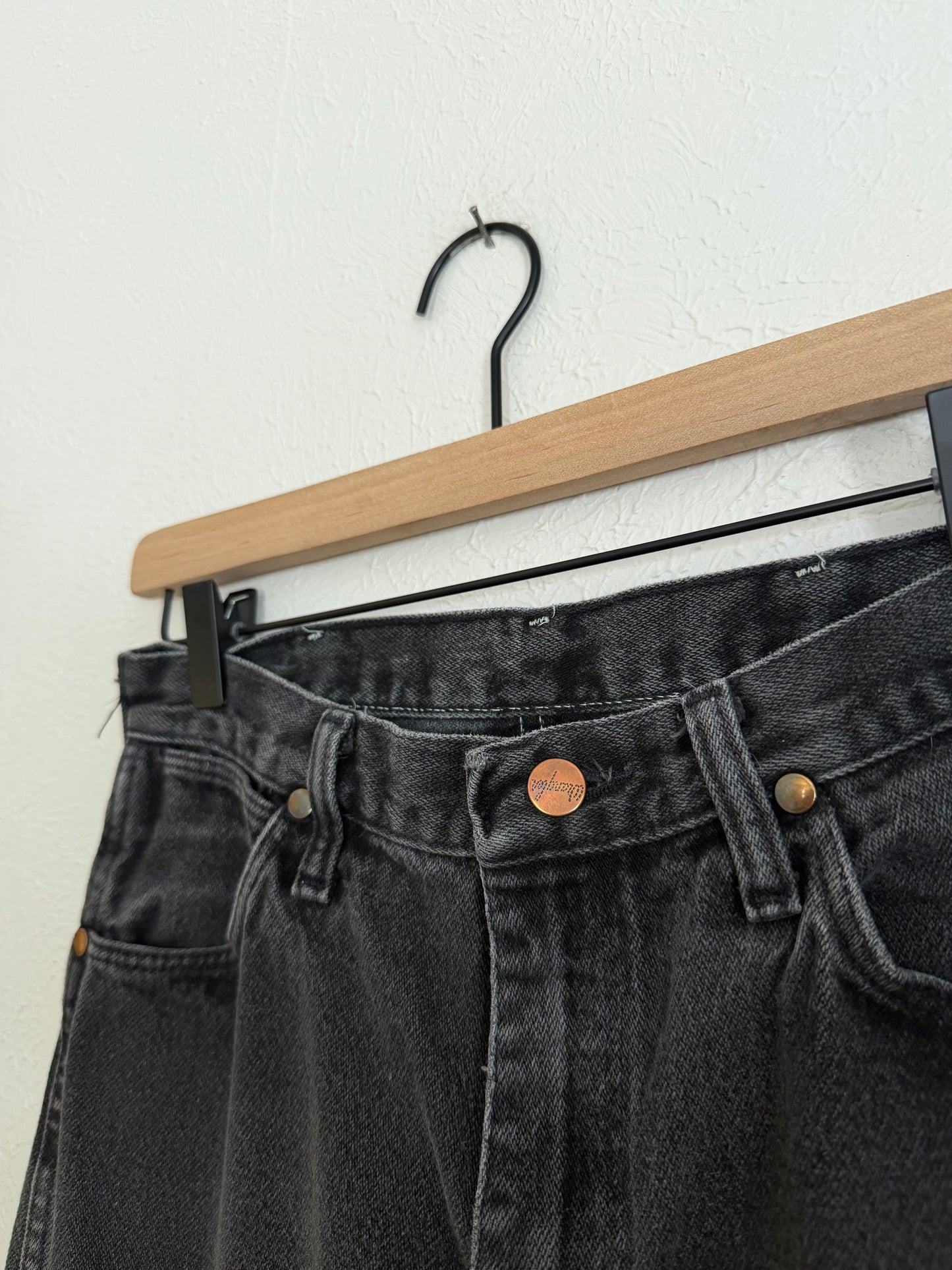 Wrangler Faded High Waisted Black Raw Hem Jeans (6)
