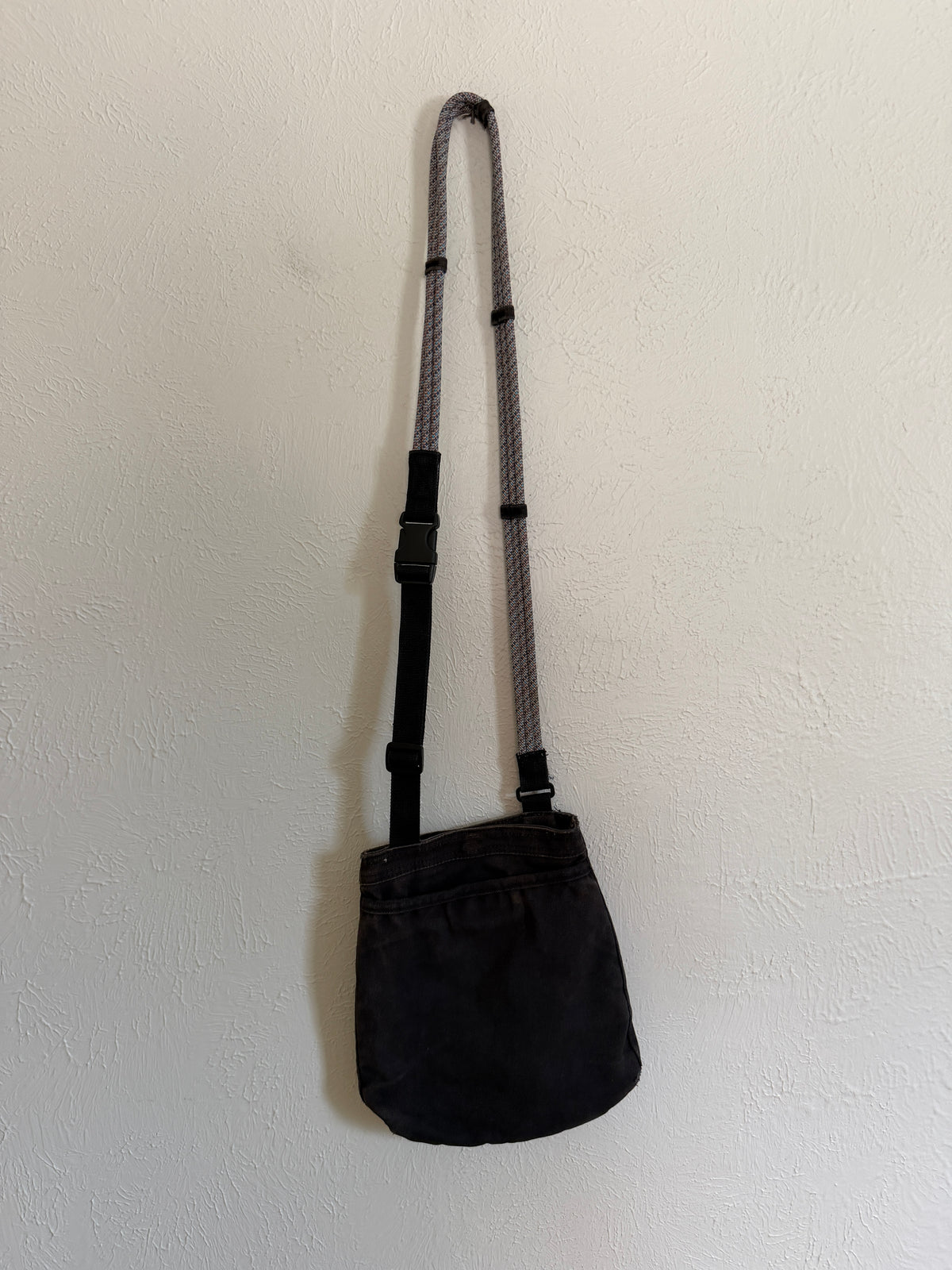 Kavu Sling Bag