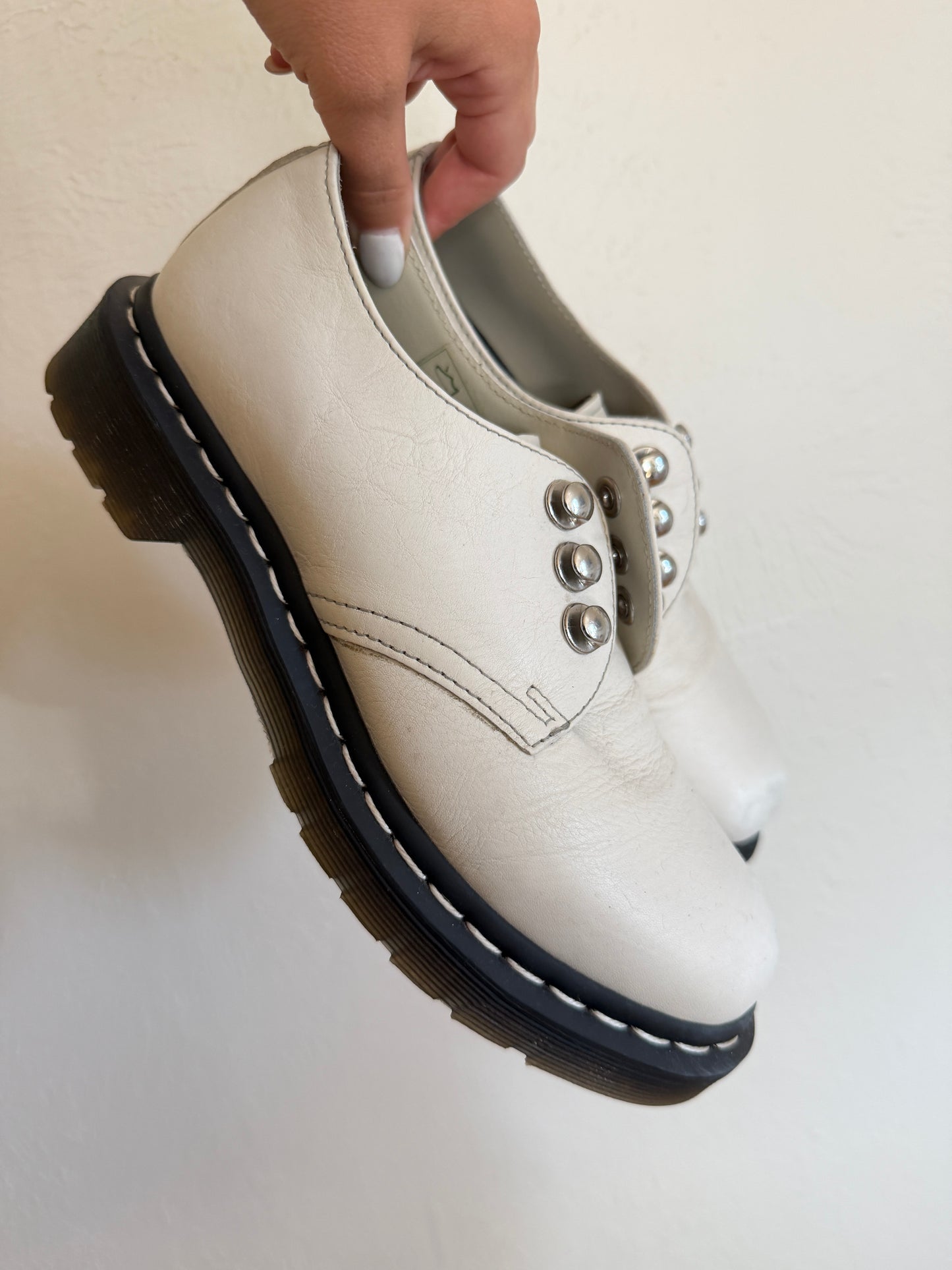Dr. Martens 1461 HDW Hardware White Oxfords (6)