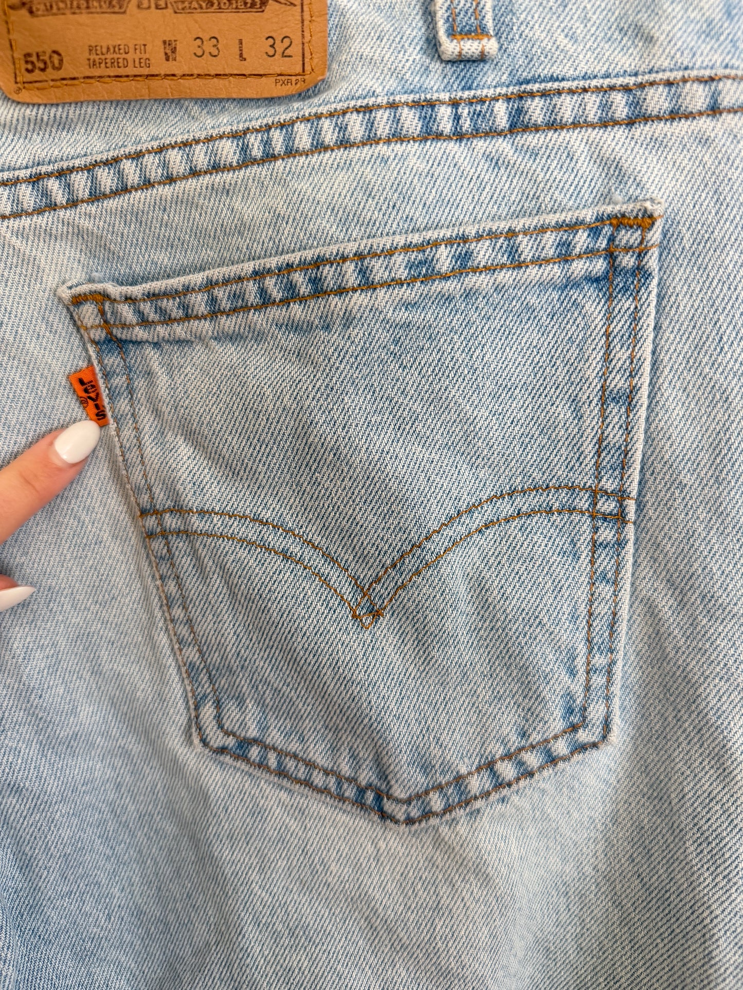 Vintage Levi’s 550 Orange Tab Jeans (32)