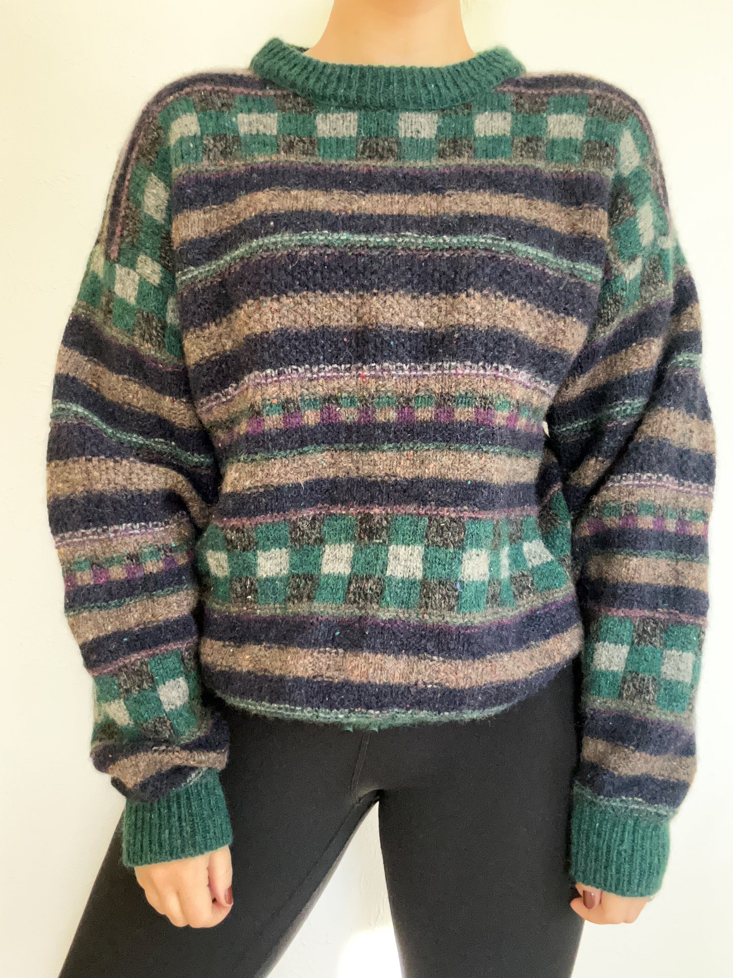 Alps Patterned Vintage Wool Sweater (M)