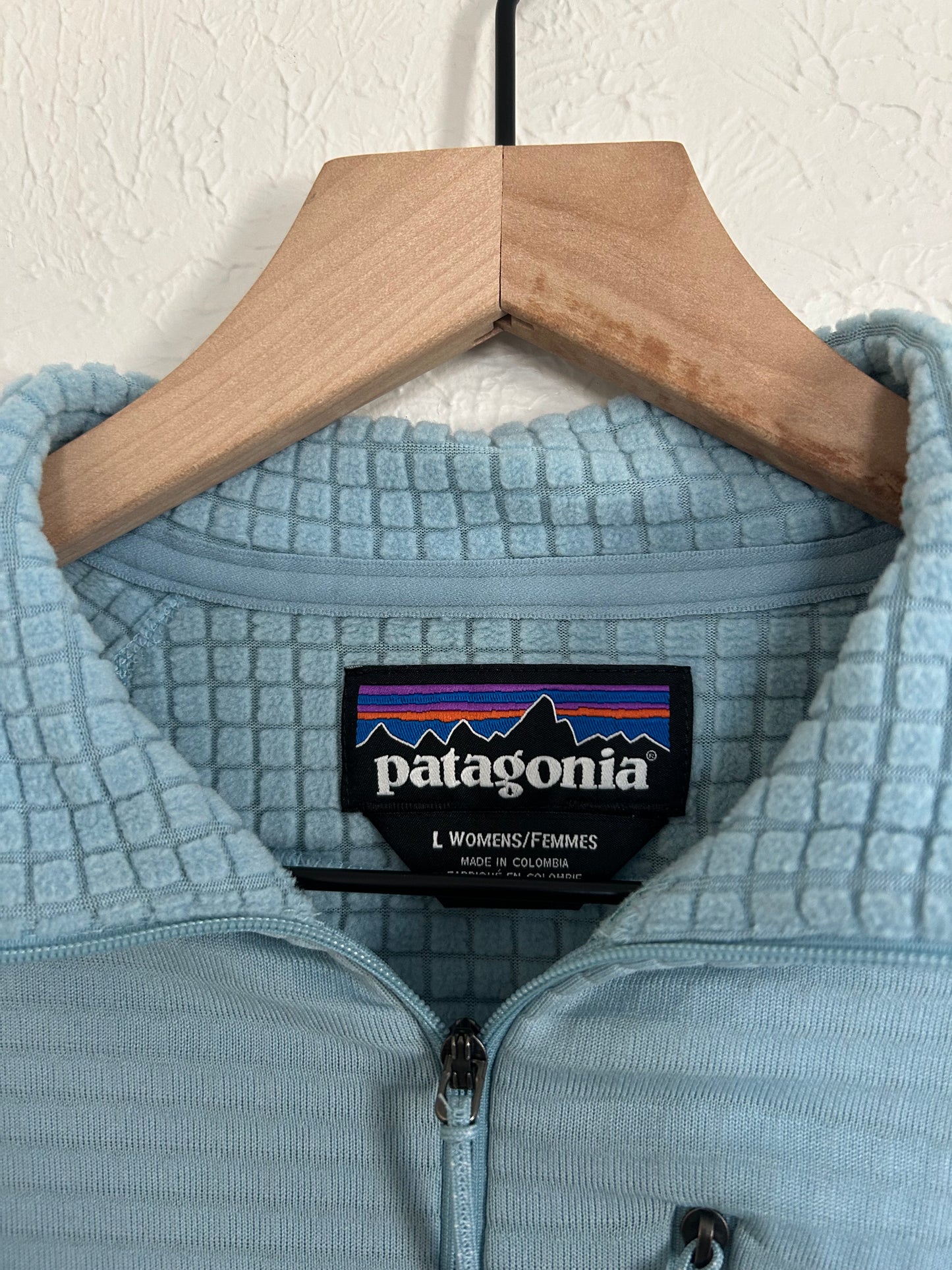 Patagonia R1 Light Blue Pullover (L)