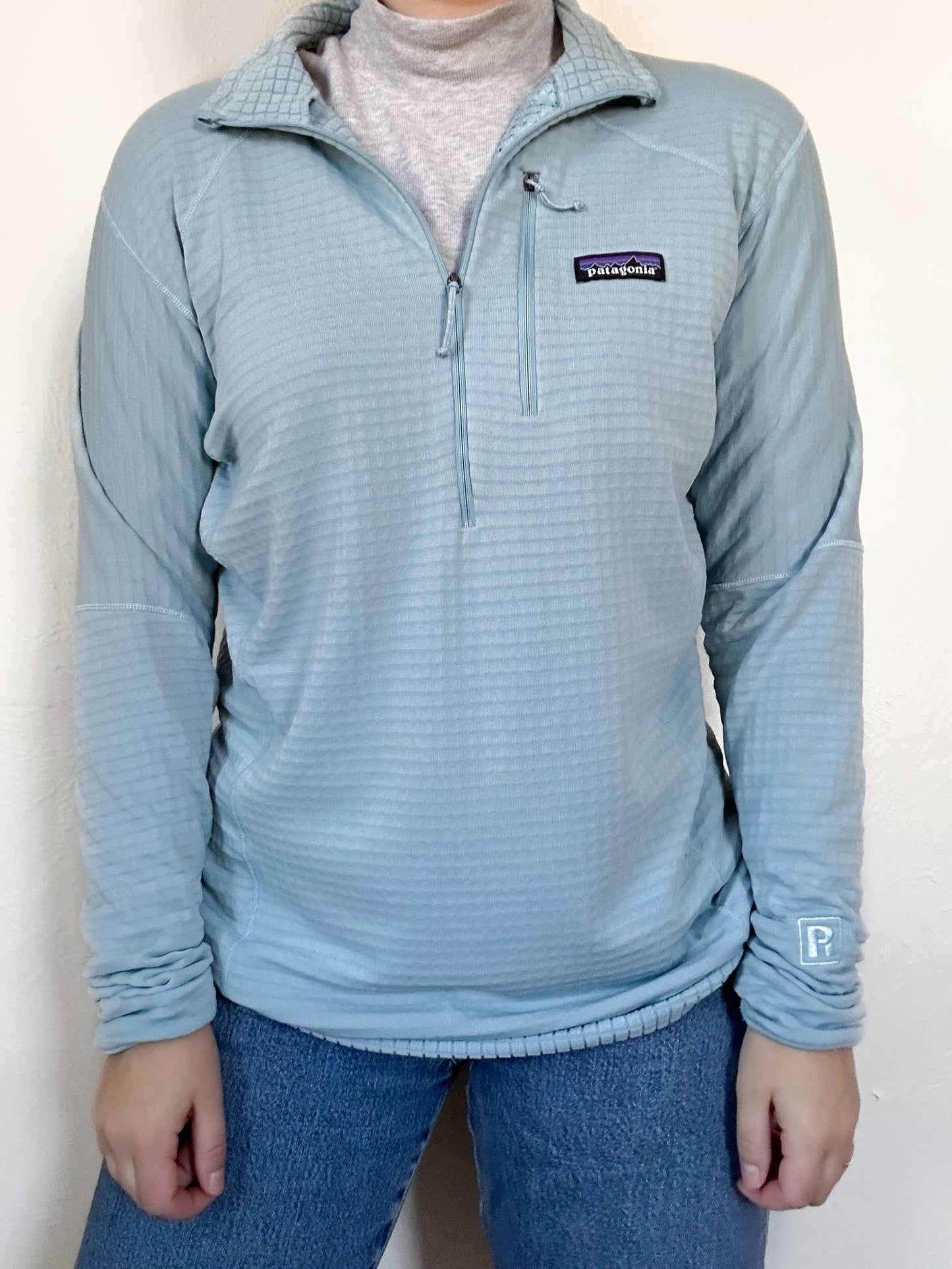 Patagonia R1 Light Blue Pullover (L)