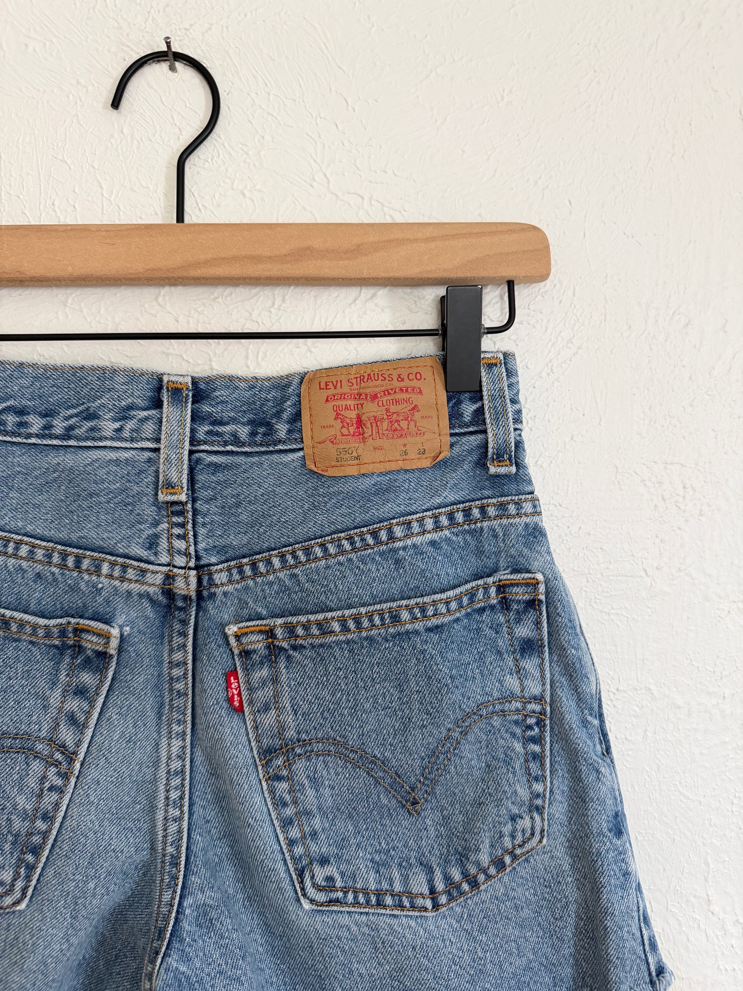 Levi’s 550 Vintage Student Fit Jean Shorts (0)