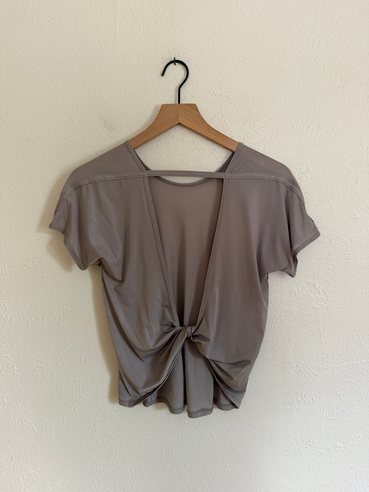 Lululemon Grey Twist Light Weight Shirt (S)