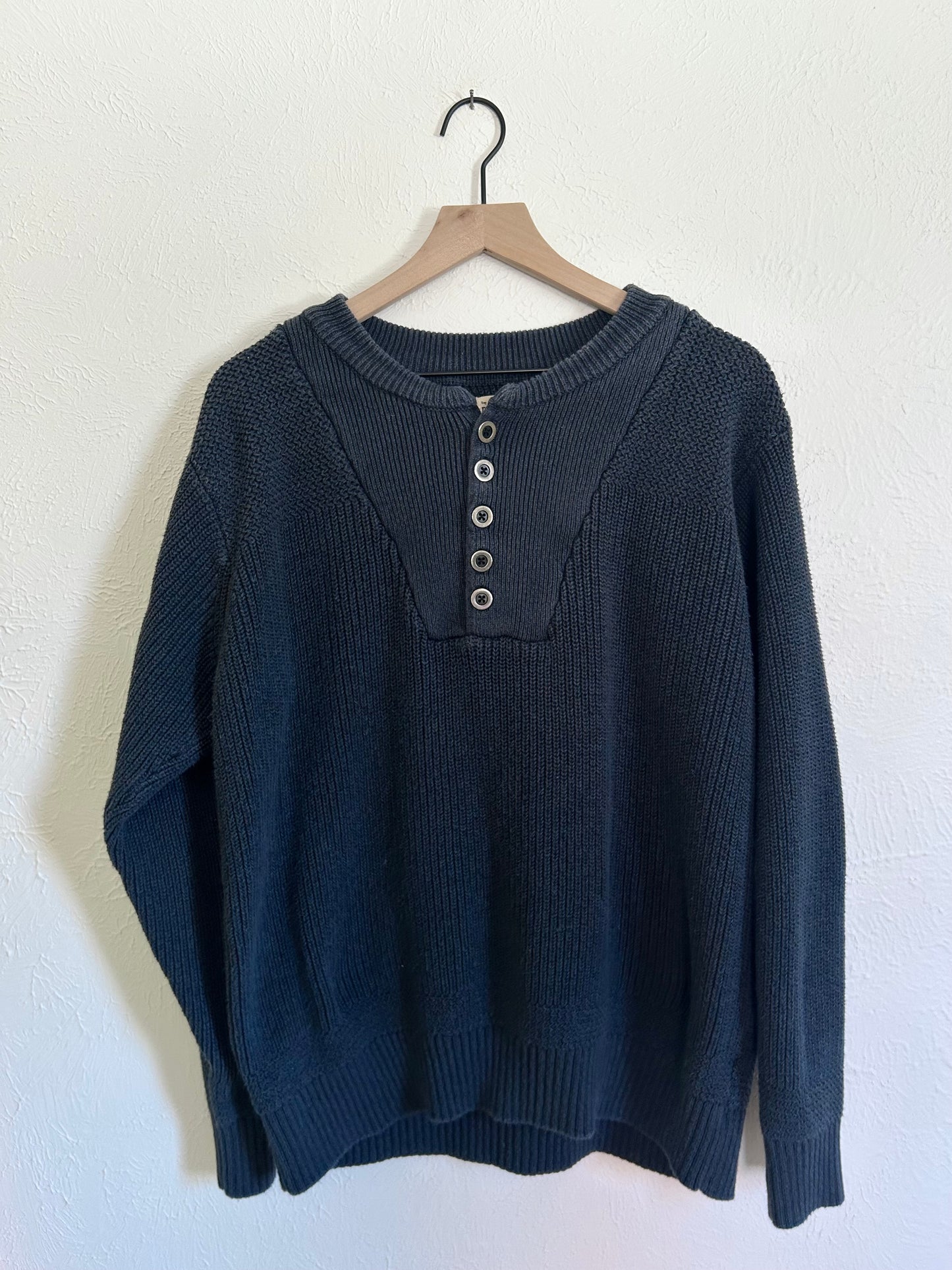 Redhead Navy Henley (XL)