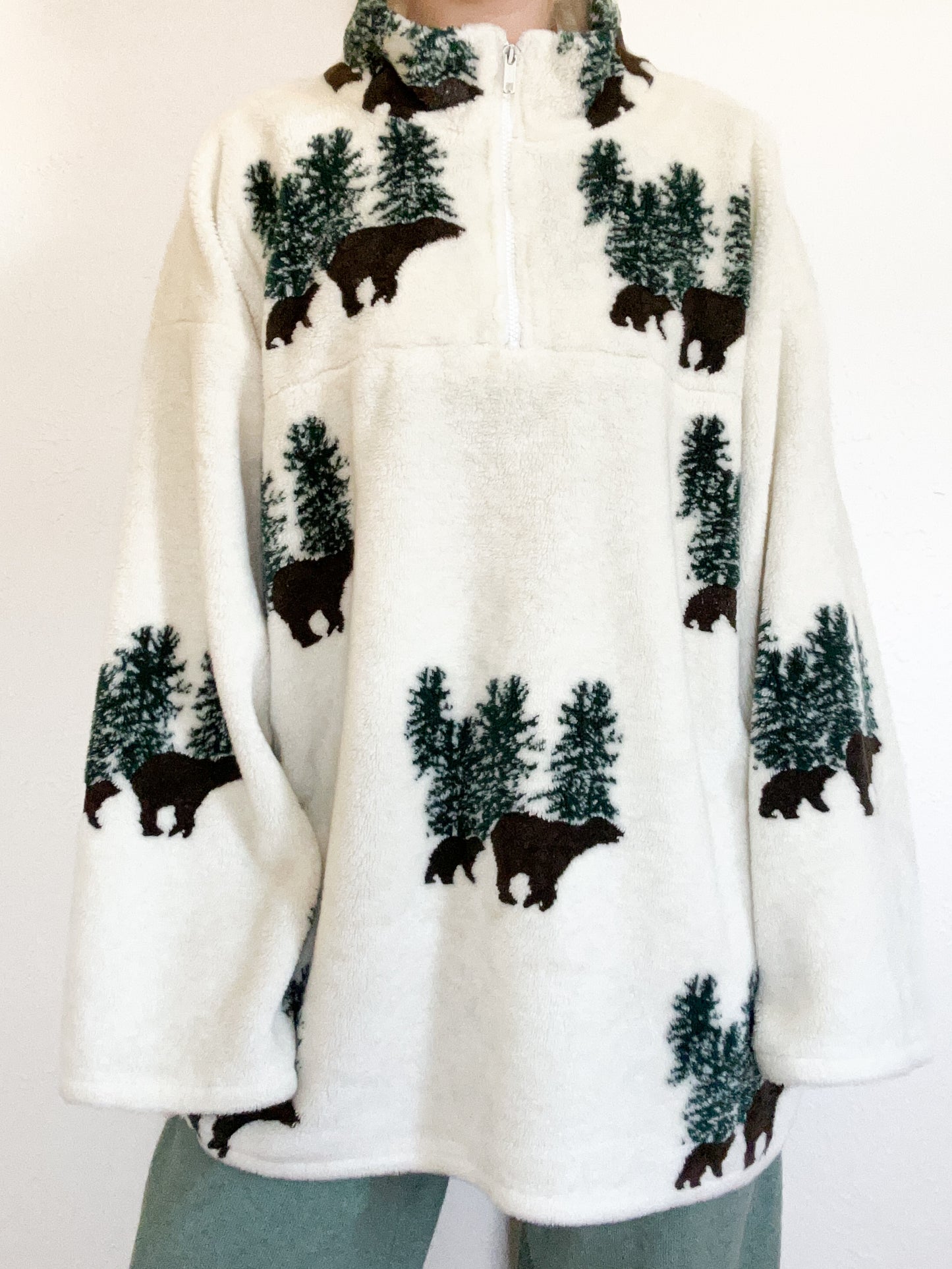 Bears & Trees White Fleece Quarter Zip (XXL)
