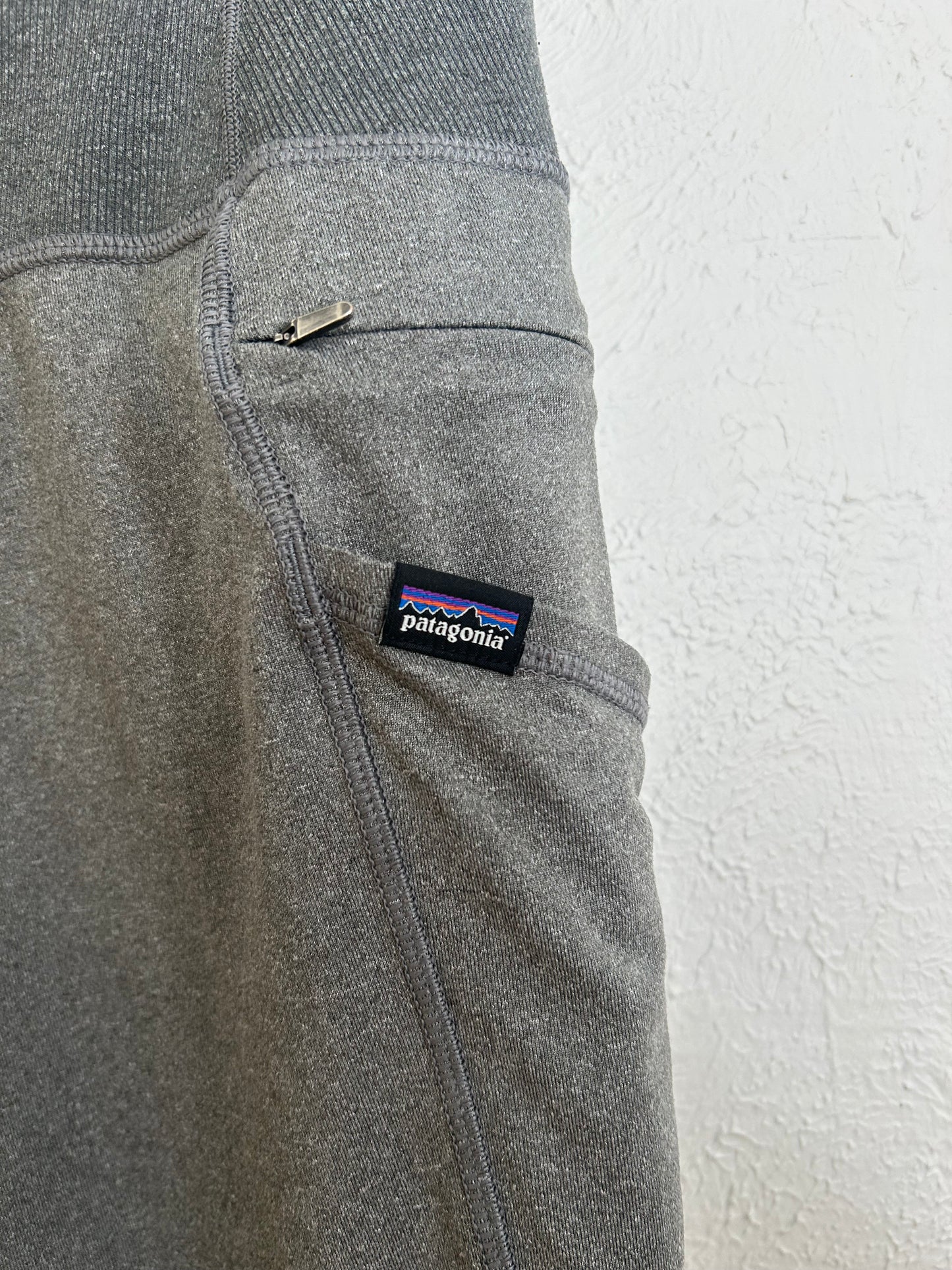 Patagonia Grey Leggings (M)