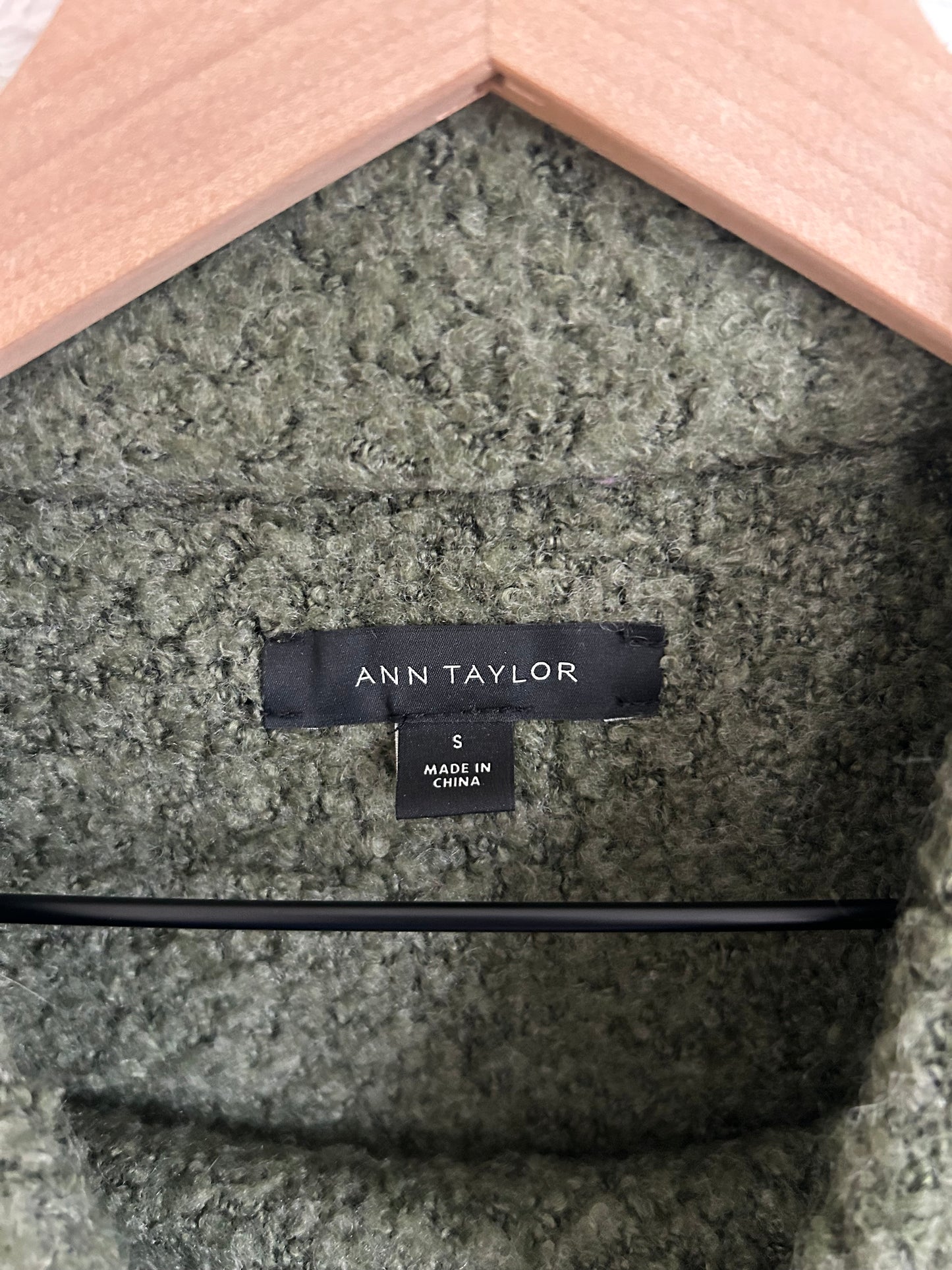 Ann Taylor Green Sweater (S)