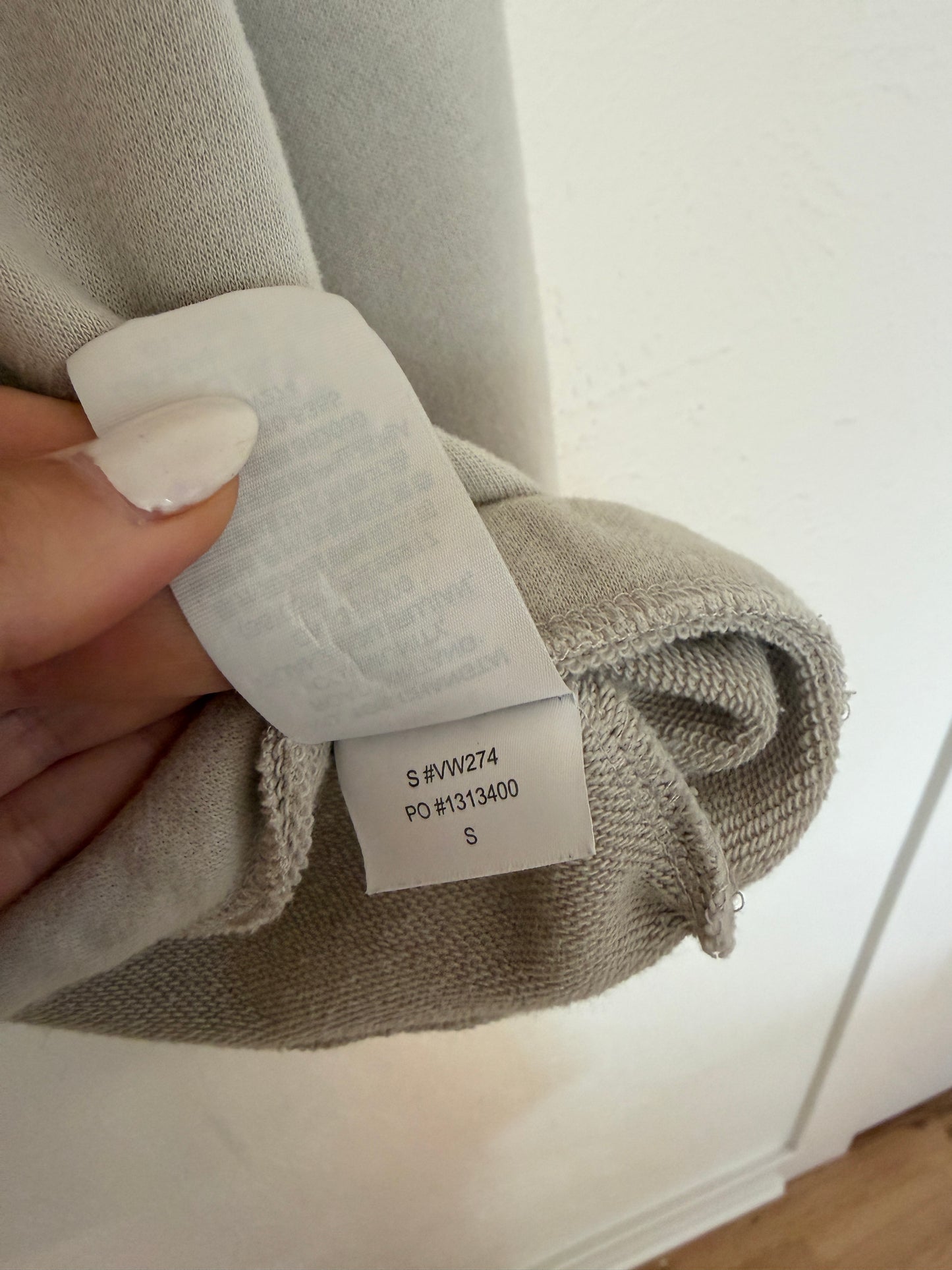 Vuori Sedona Light Grey Pullover (S)