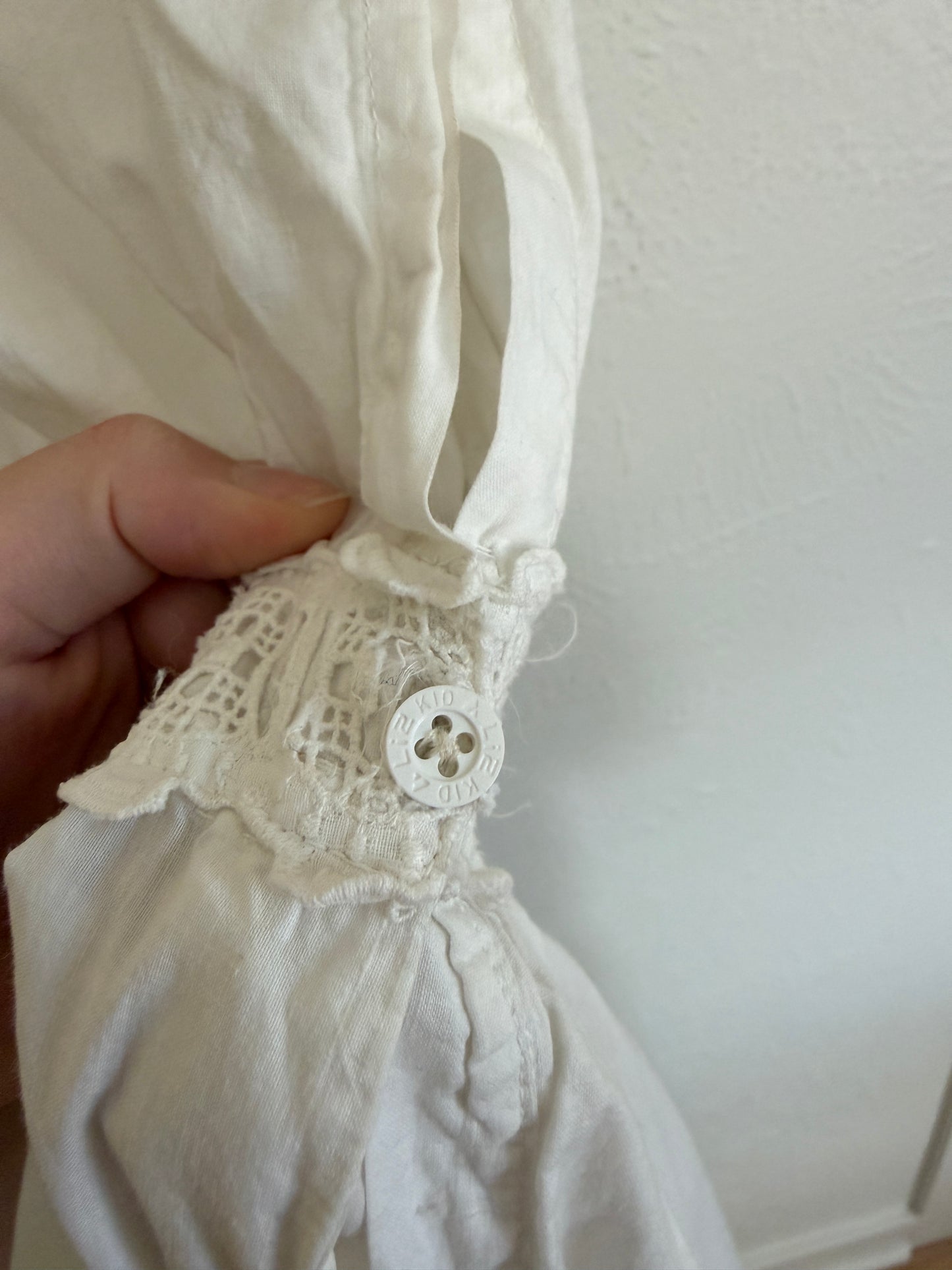 Lizwear Vintage White Lace Dress (XS)
