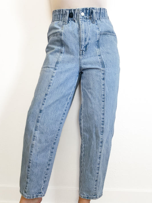 Madewell Pull-On Balloon Barrel Jeans (6)