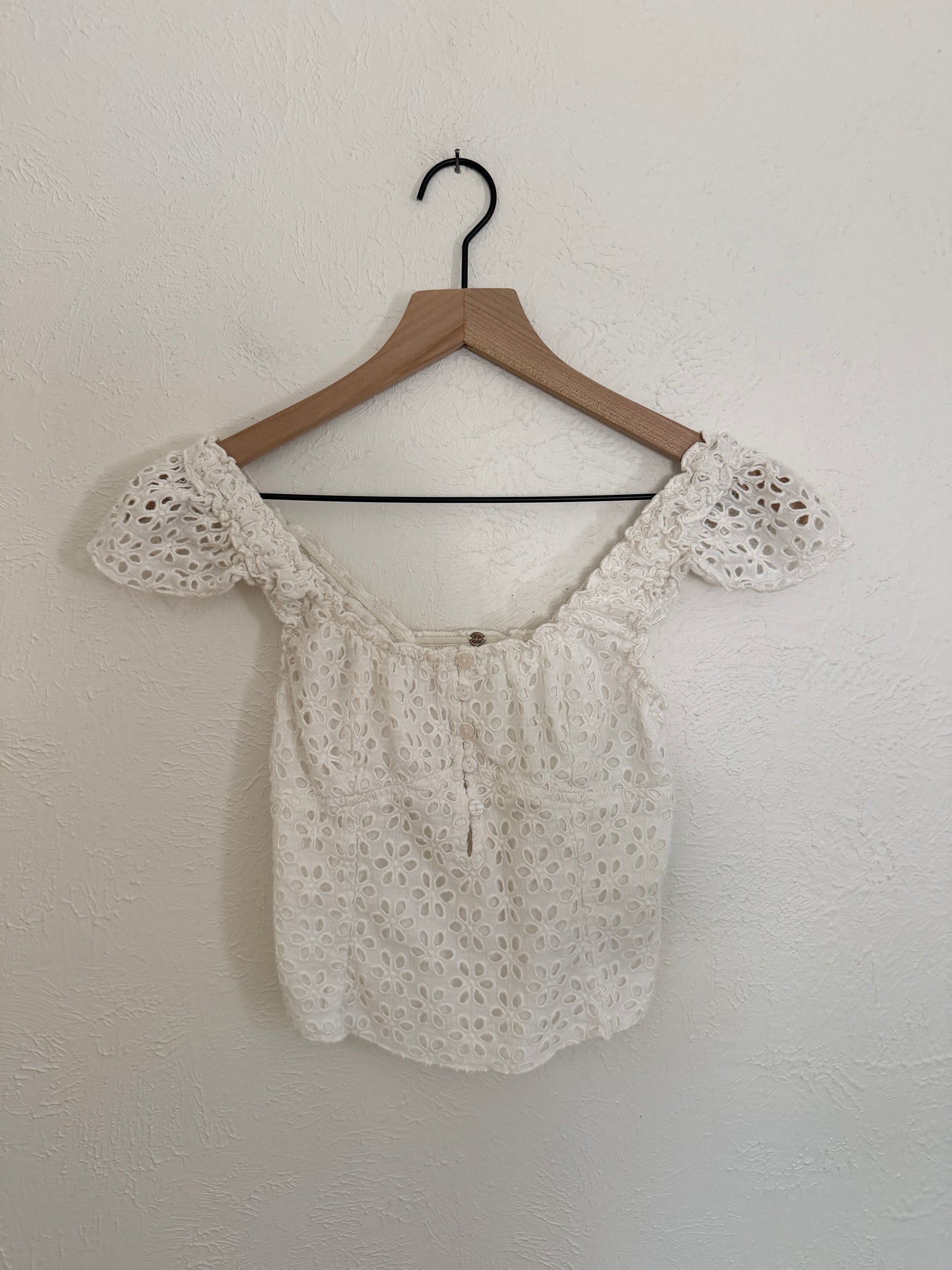 Free People Eyelet Crop Top (S)