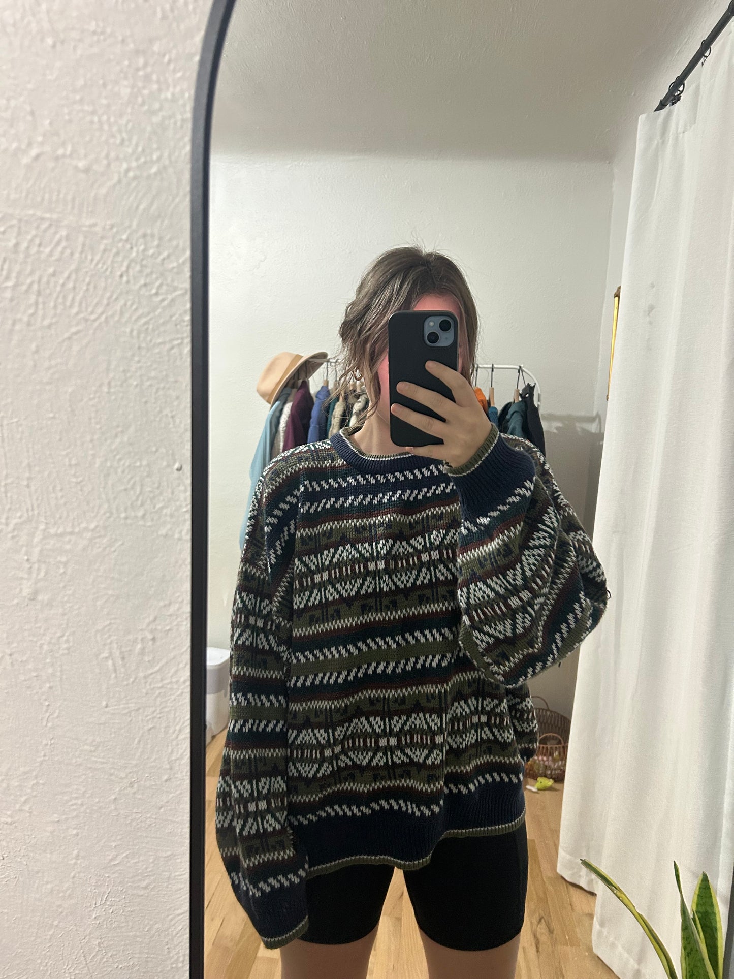 Vintage Patterned Sweater (L)