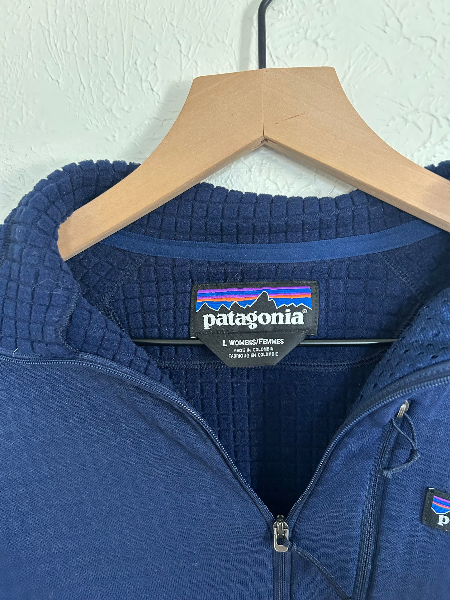 Patagonia R1 Navy Pullover (L)