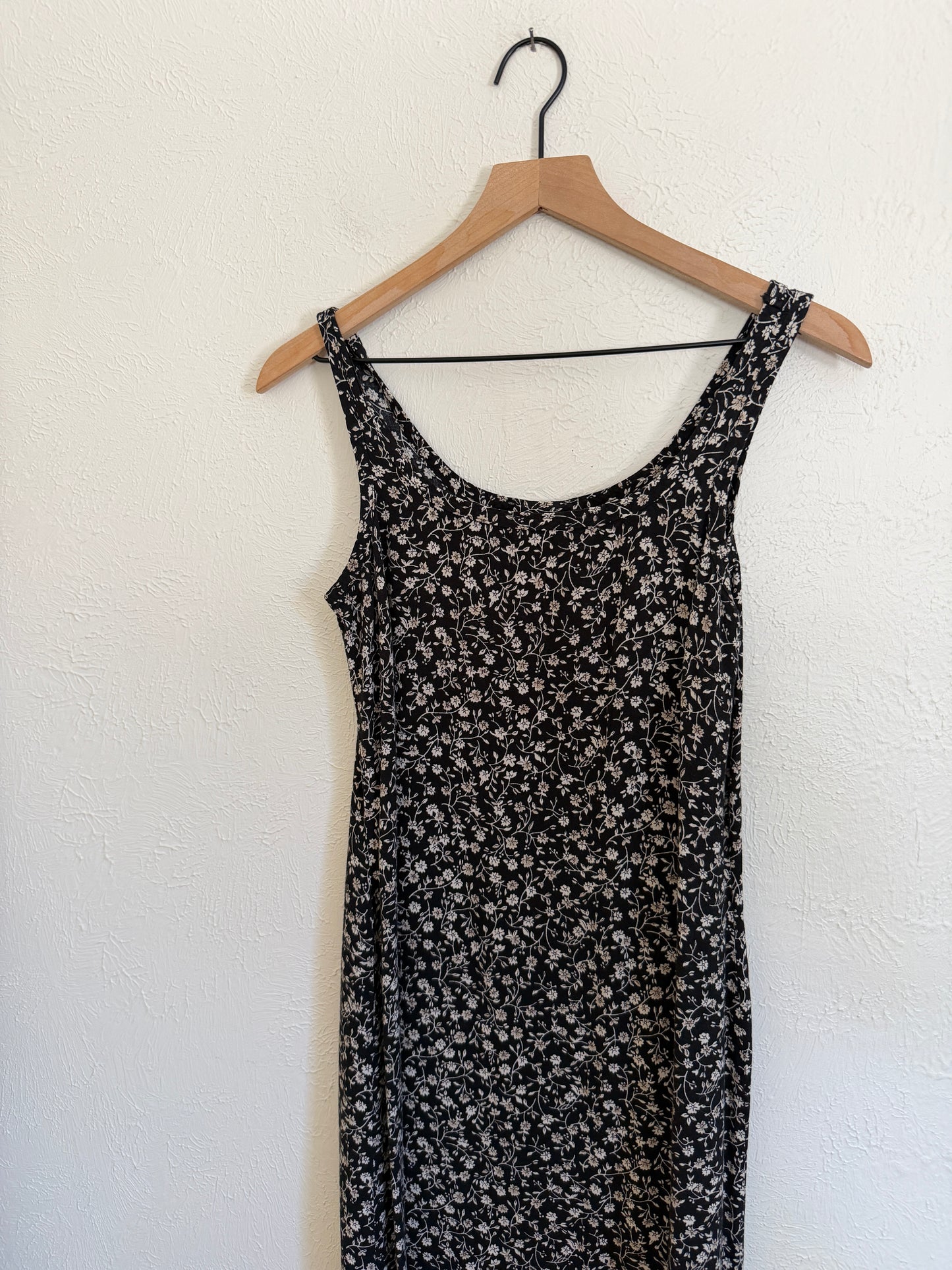 Vintage Black Floral Maxi Dress (M)