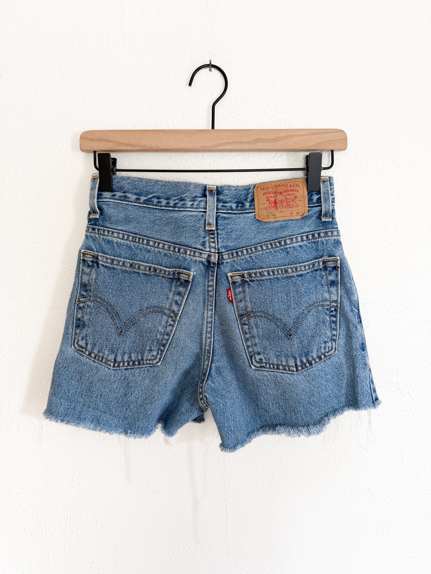 Levi’s 550 Vintage Student Fit Jean Shorts (0)