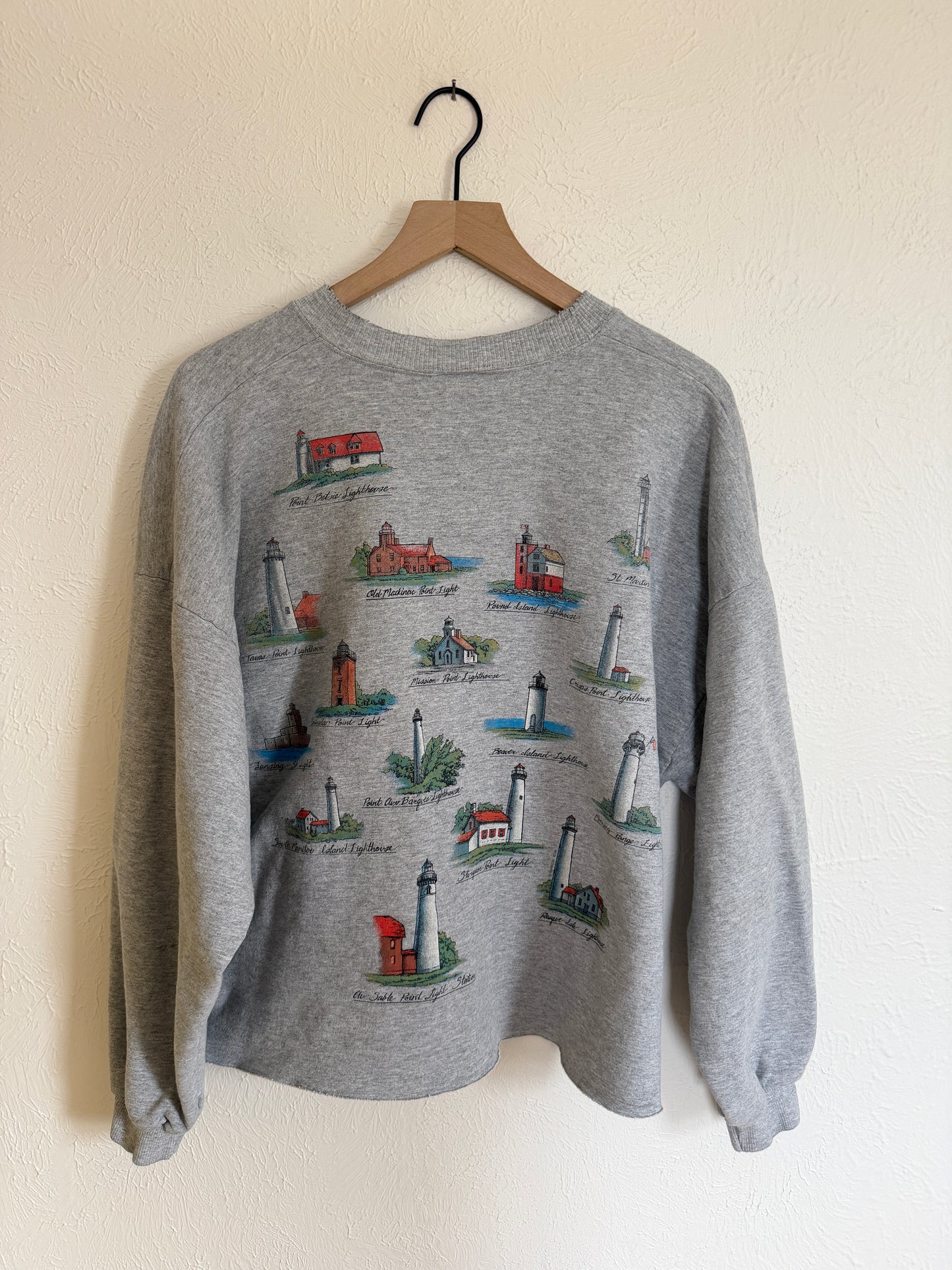 Vintage Michigan Lighthouses Crewneck (XL)