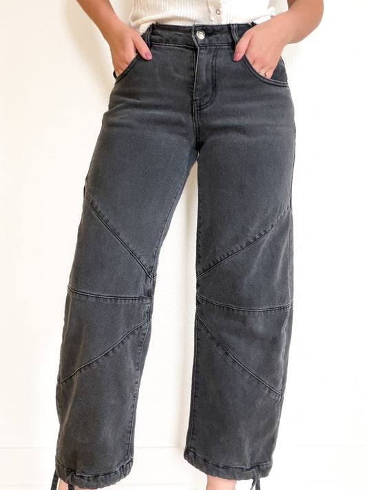 Madden NYC Barrel Style Jeans (4)