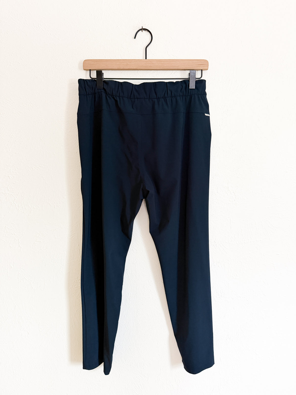 Vuori Miles Navy Pants (M)