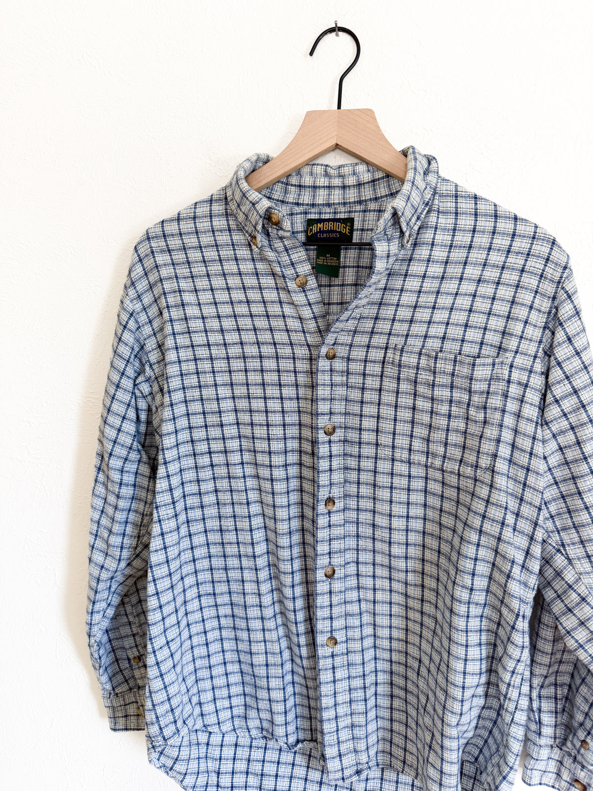 Cambridge Vintage Blue Plaid Flannel (M)