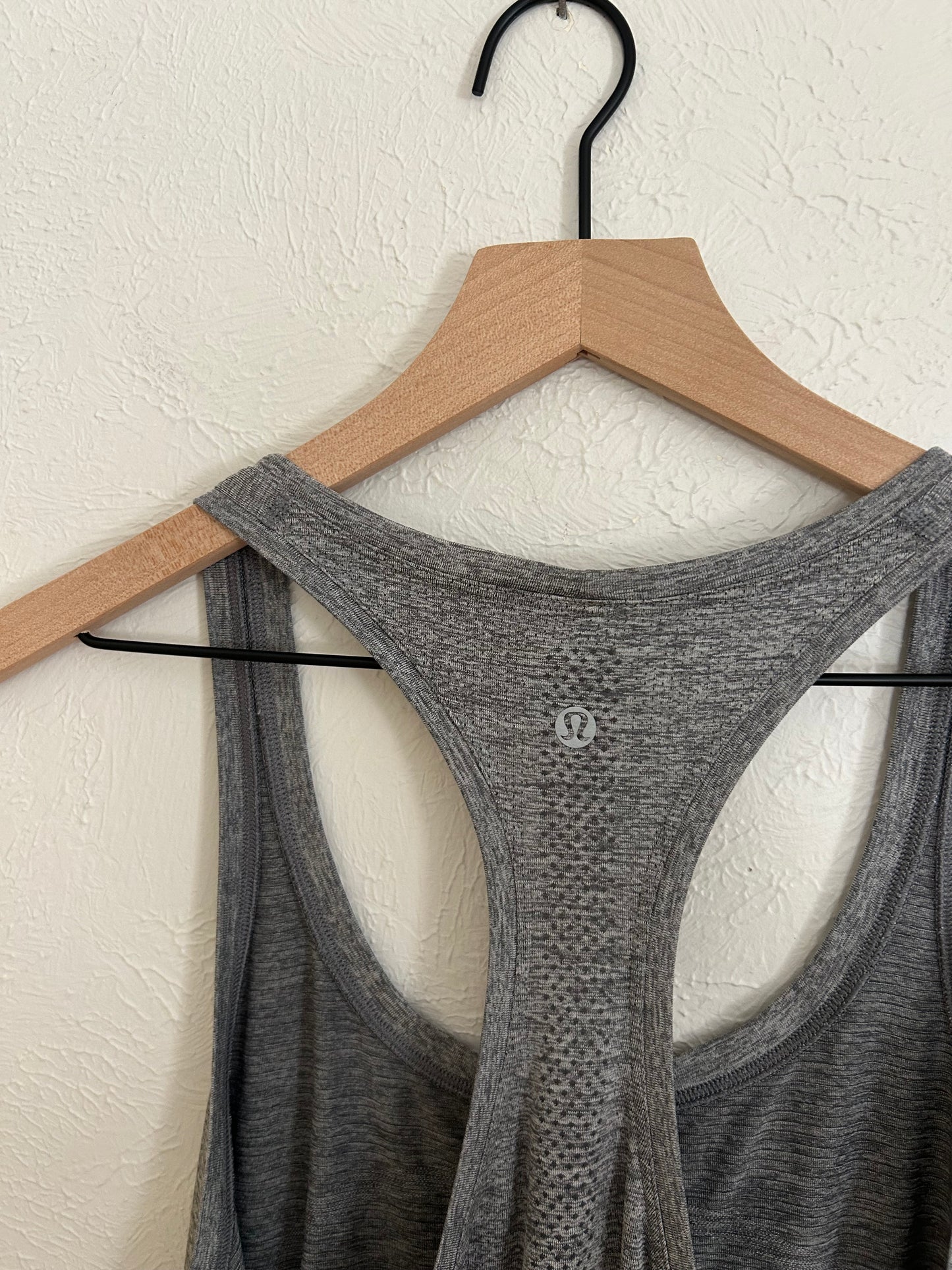 Lululemon Swiftly Tech Grey Tank (XL)