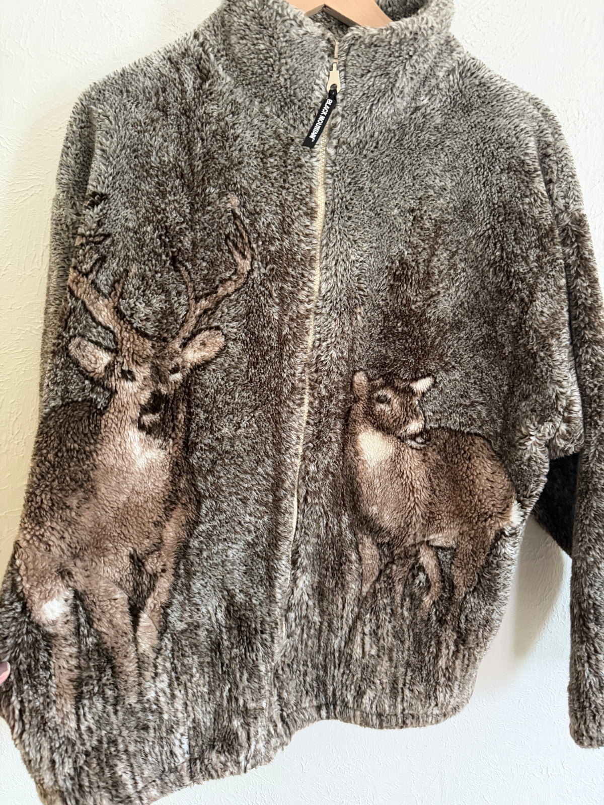 Black Mountain Deer Vintage Fleece (M)