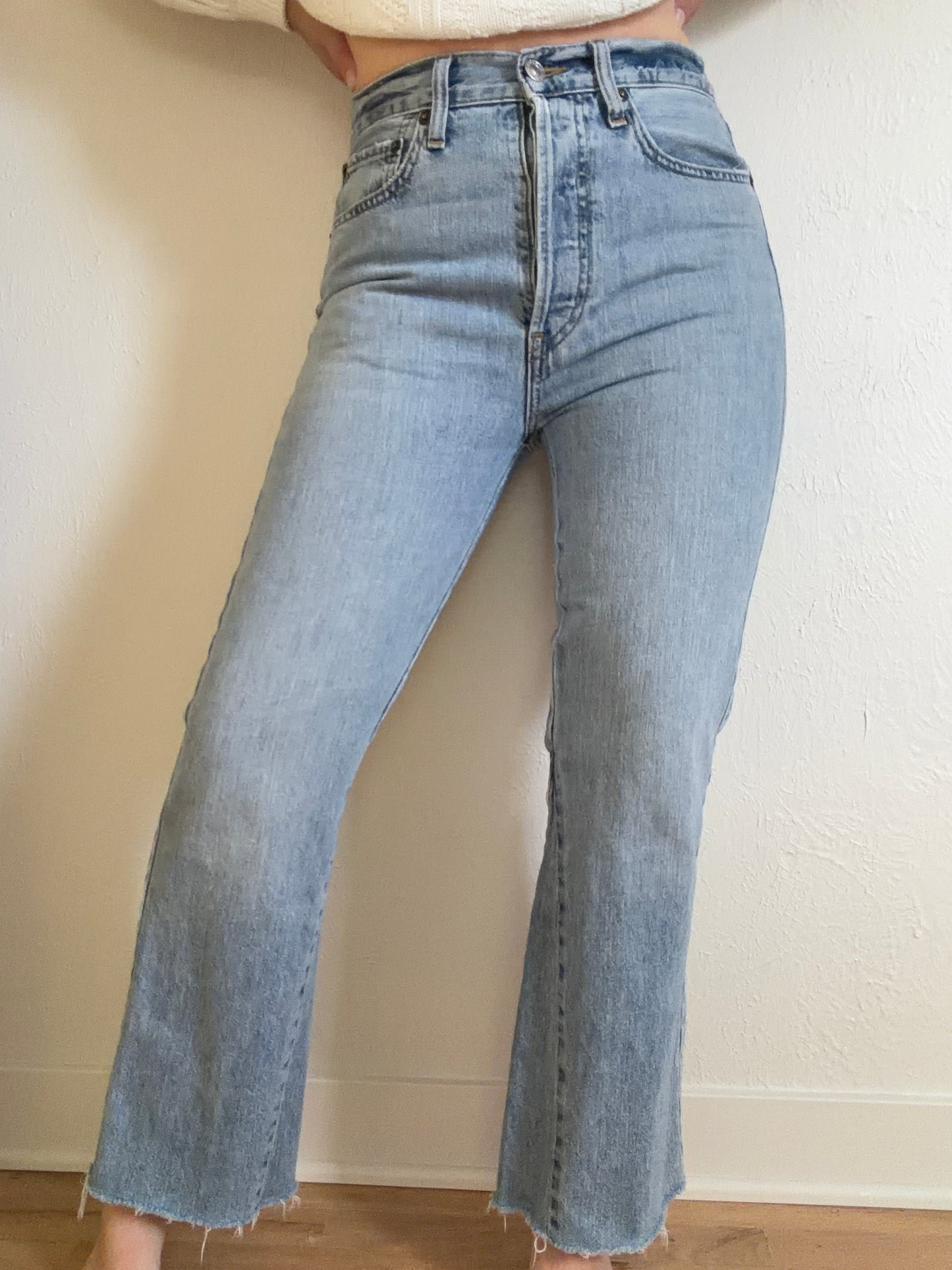 Re/Done High Rise Crop Flare Jeans (4/6)