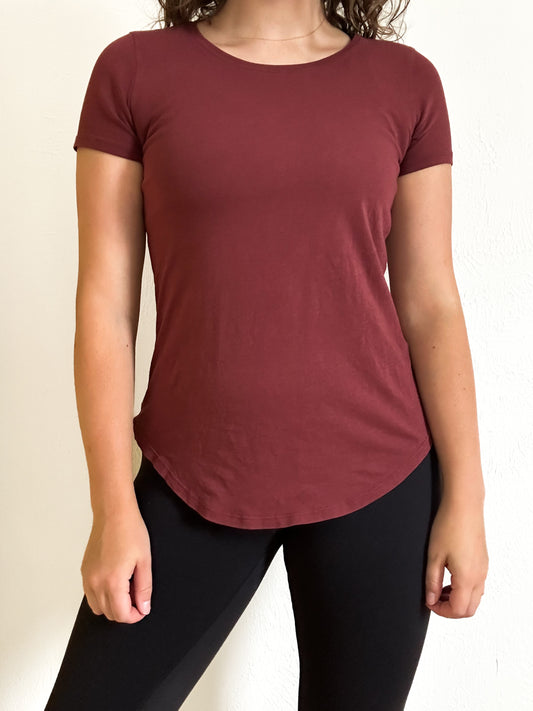 Lululemon 'Love' Maroon Short Sleeve (6)