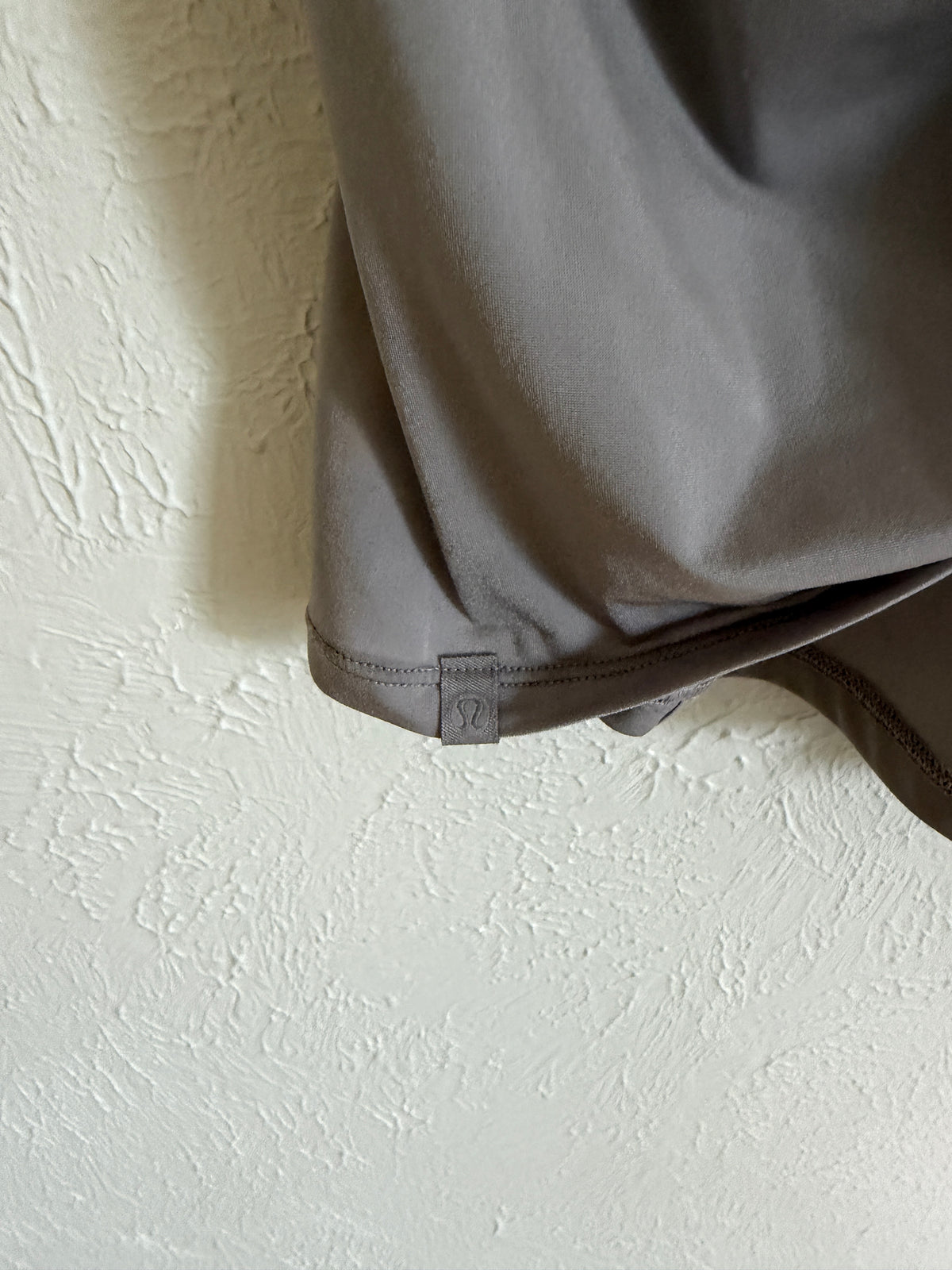 Lululemon Grey Twist Light Weight Shirt (S)