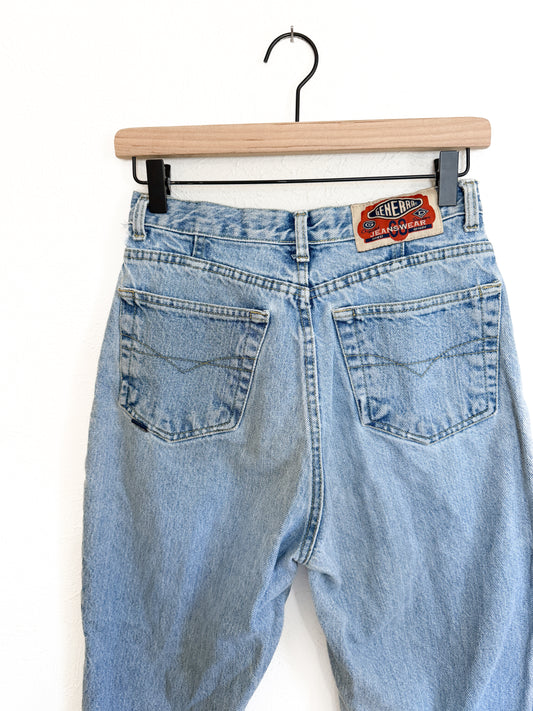 Generra High Waisted Vintage Jeans (6)