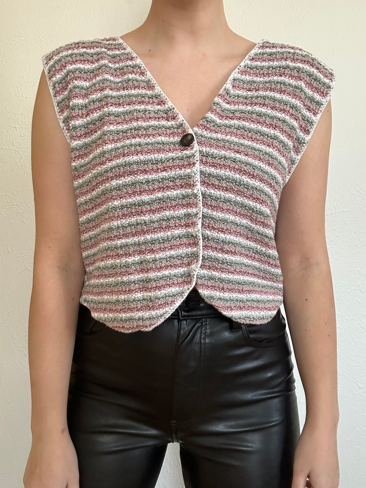 Vintage Striped Knit Vest (L)