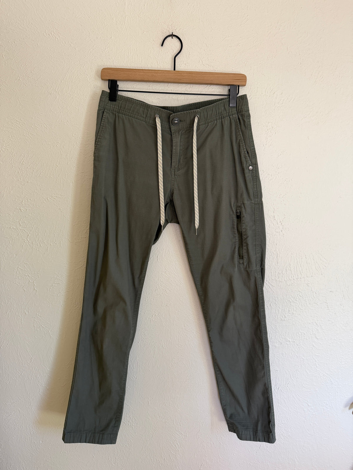Vuori Green Ripstop Pants (S)