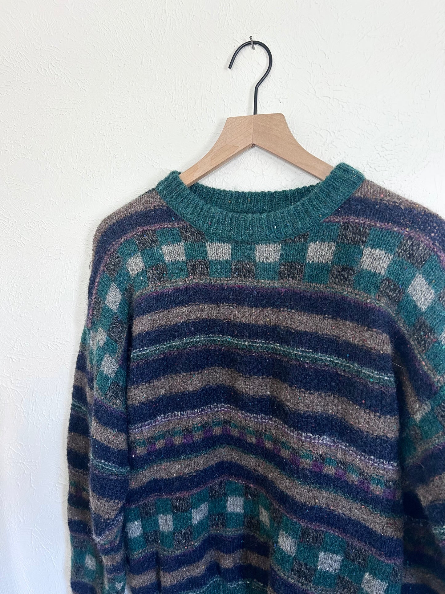 Alps Patterned Vintage Wool Sweater (M)