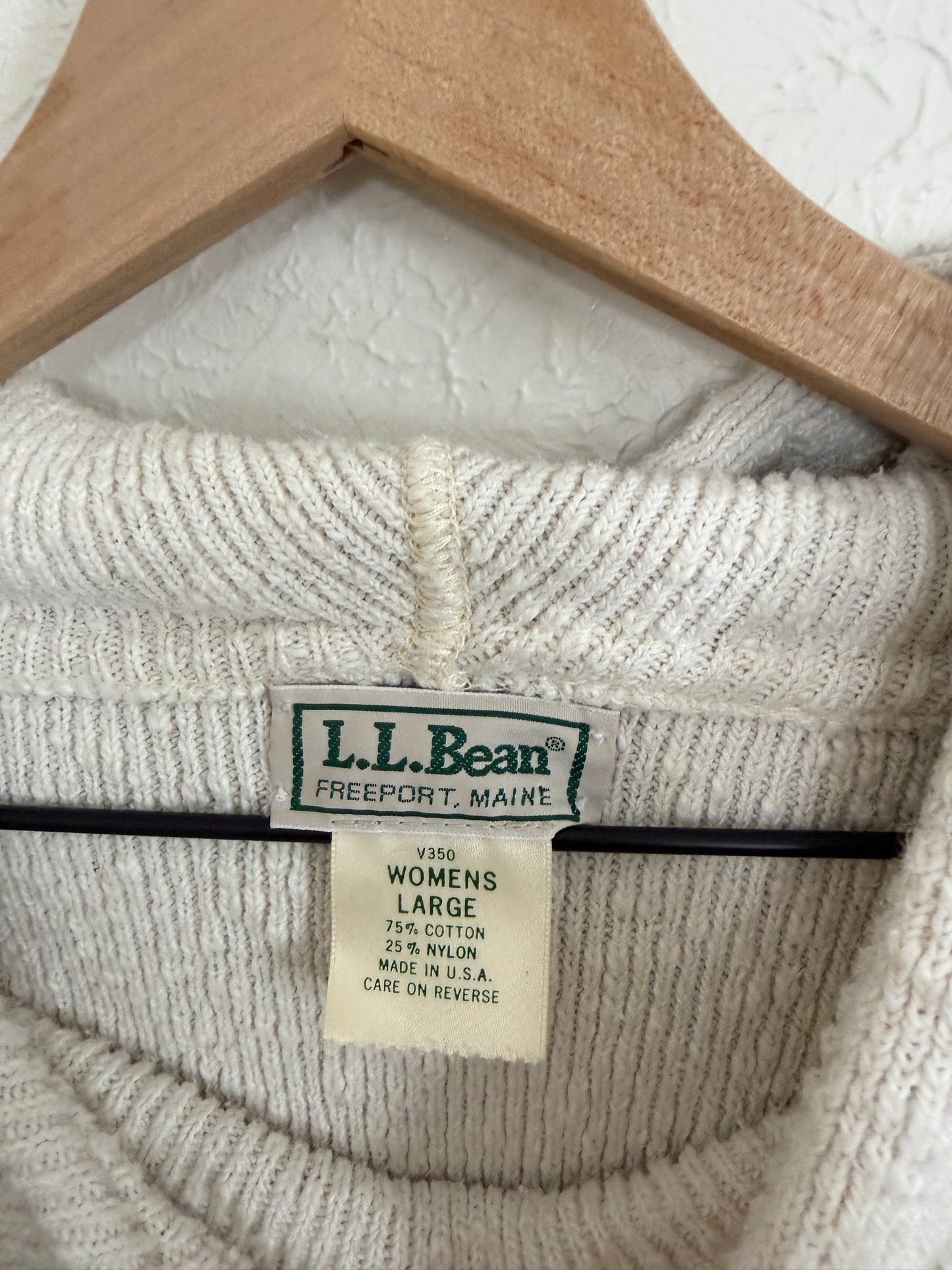 LL Bean Textured Vintage Hoodie (L)