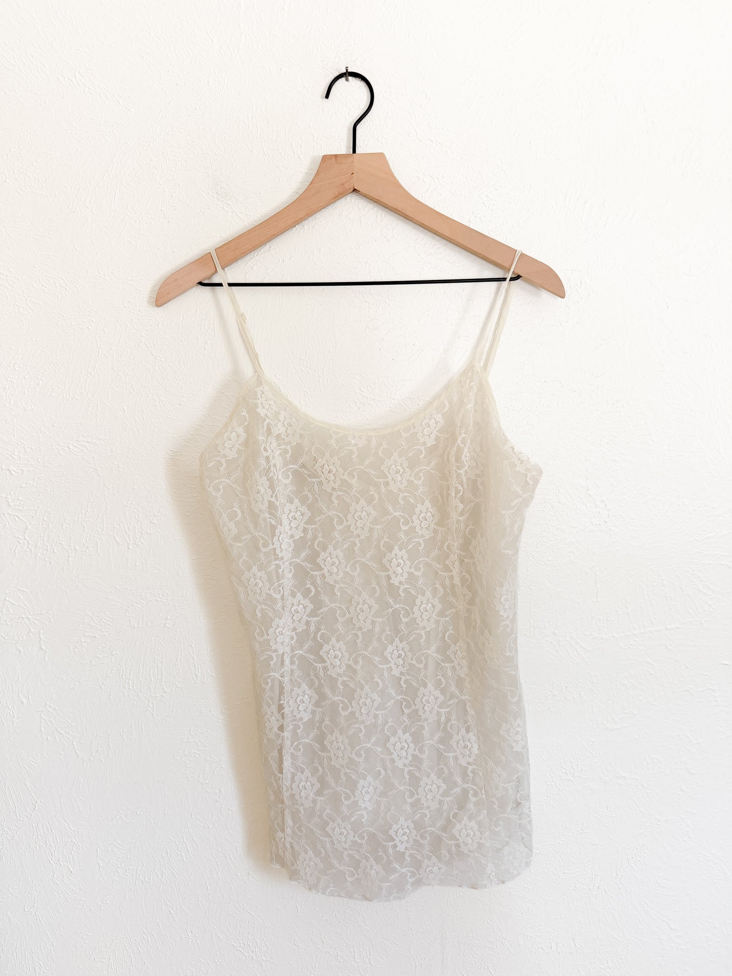 Victoria’s Secret 90’s Gold Label White Lace Tank (XL)